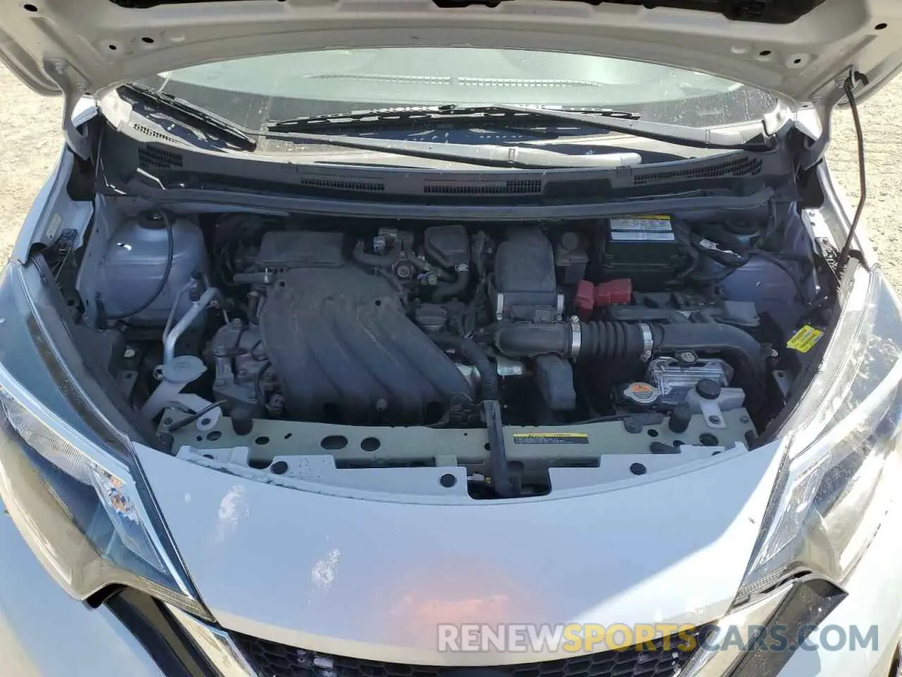 11 Photograph of a damaged car 3N1CE2CP5KL357640 NISSAN VERSA 2019