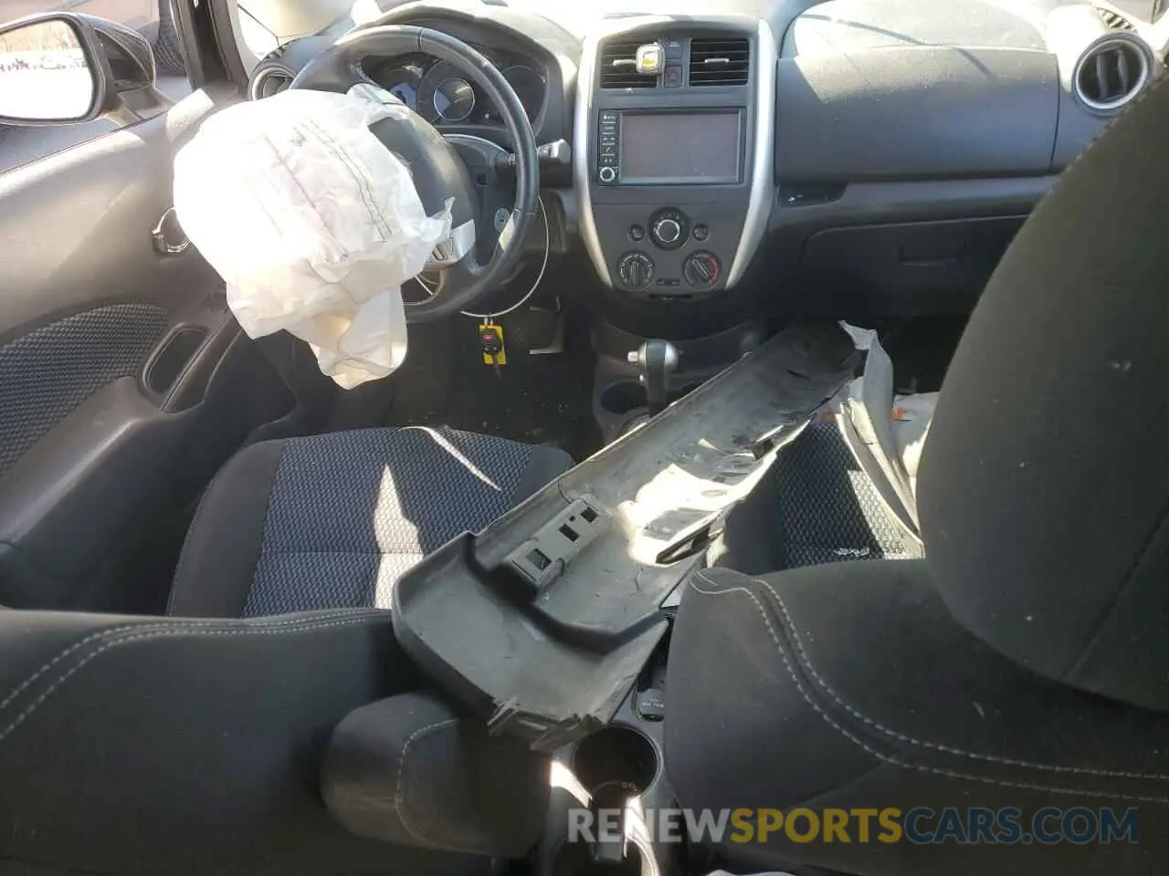 8 Photograph of a damaged car 3N1CE2CP5KL365480 NISSAN VERSA 2019