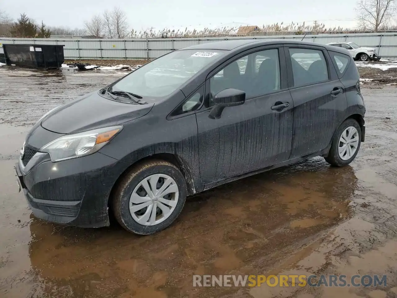 1 Photograph of a damaged car 3N1CE2CP7KL362516 NISSAN VERSA 2019