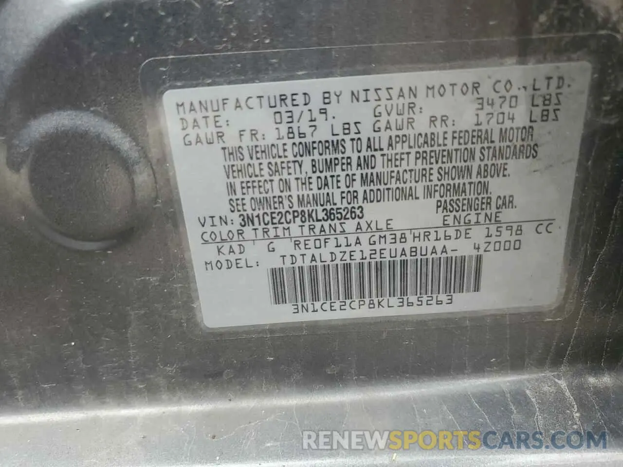 12 Photograph of a damaged car 3N1CE2CP8KL365263 NISSAN VERSA 2019