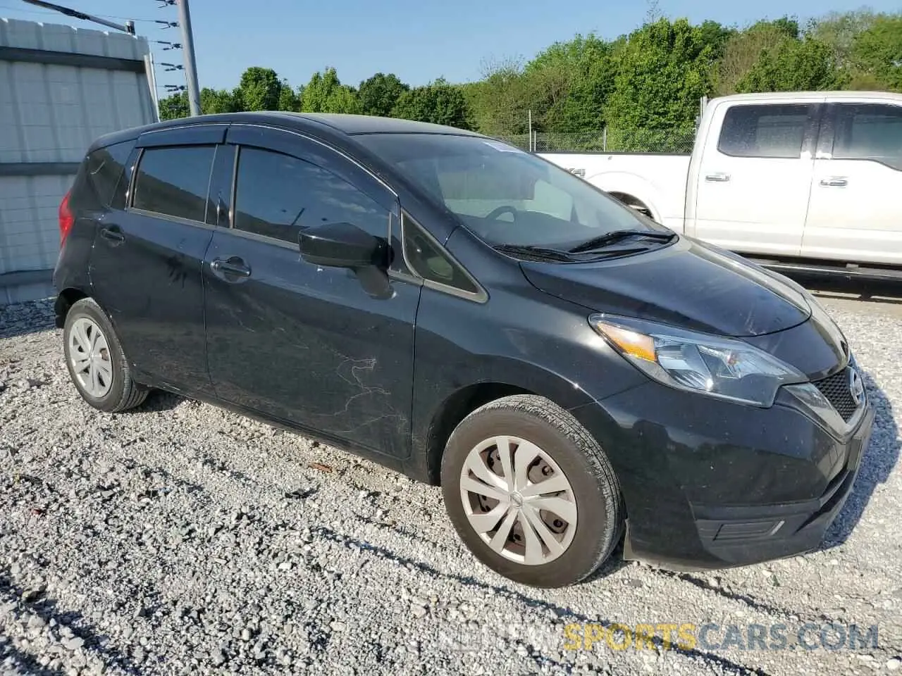 4 Photograph of a damaged car 3N1CE2CP9KL359925 NISSAN VERSA 2019