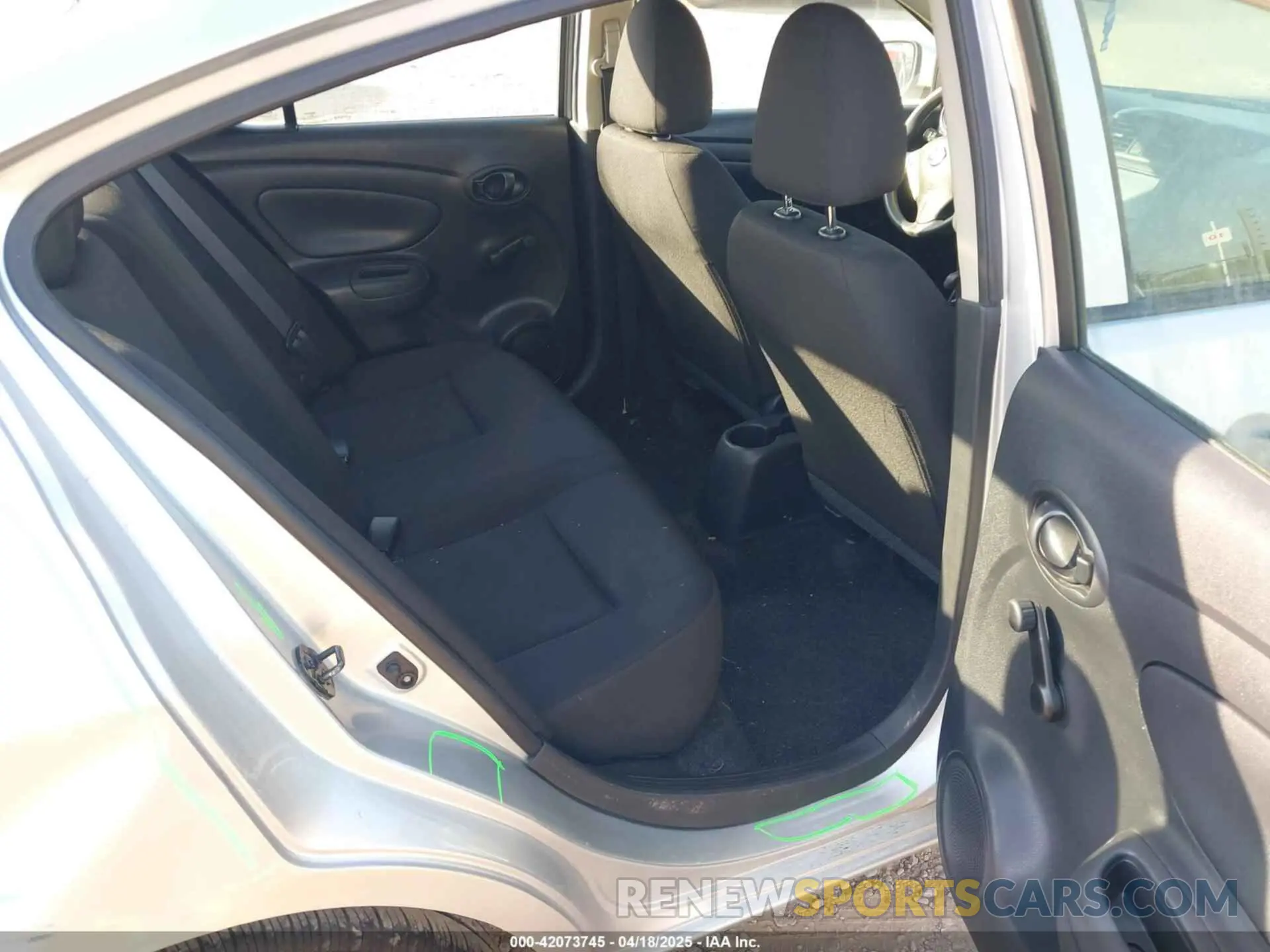 8 Photograph of a damaged car 3N1CN7AP0KL823202 NISSAN VERSA 2019