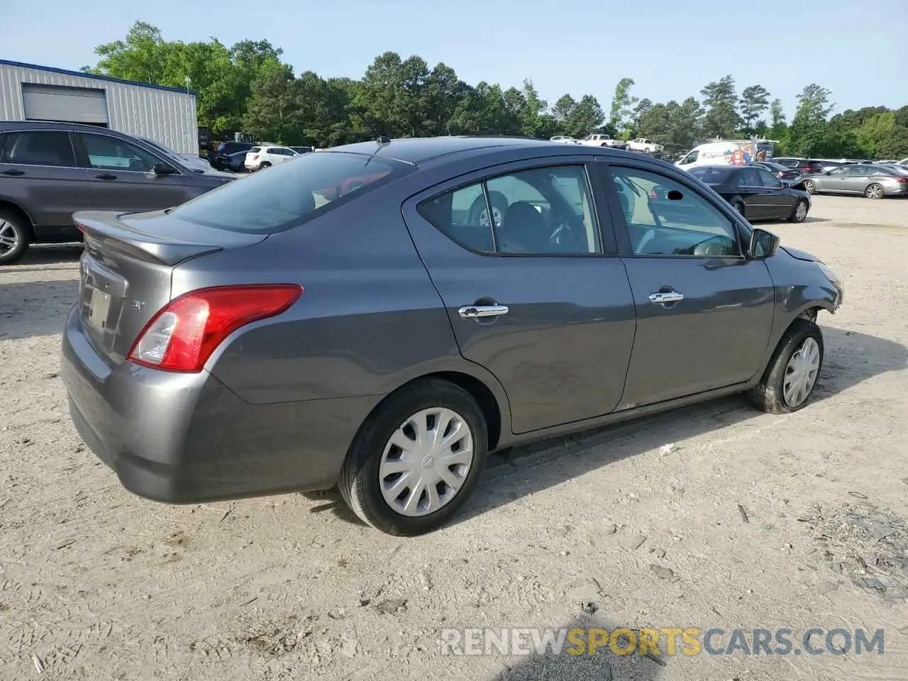 3 Photograph of a damaged car 3N1CN7AP0KL824544 NISSAN VERSA 2019