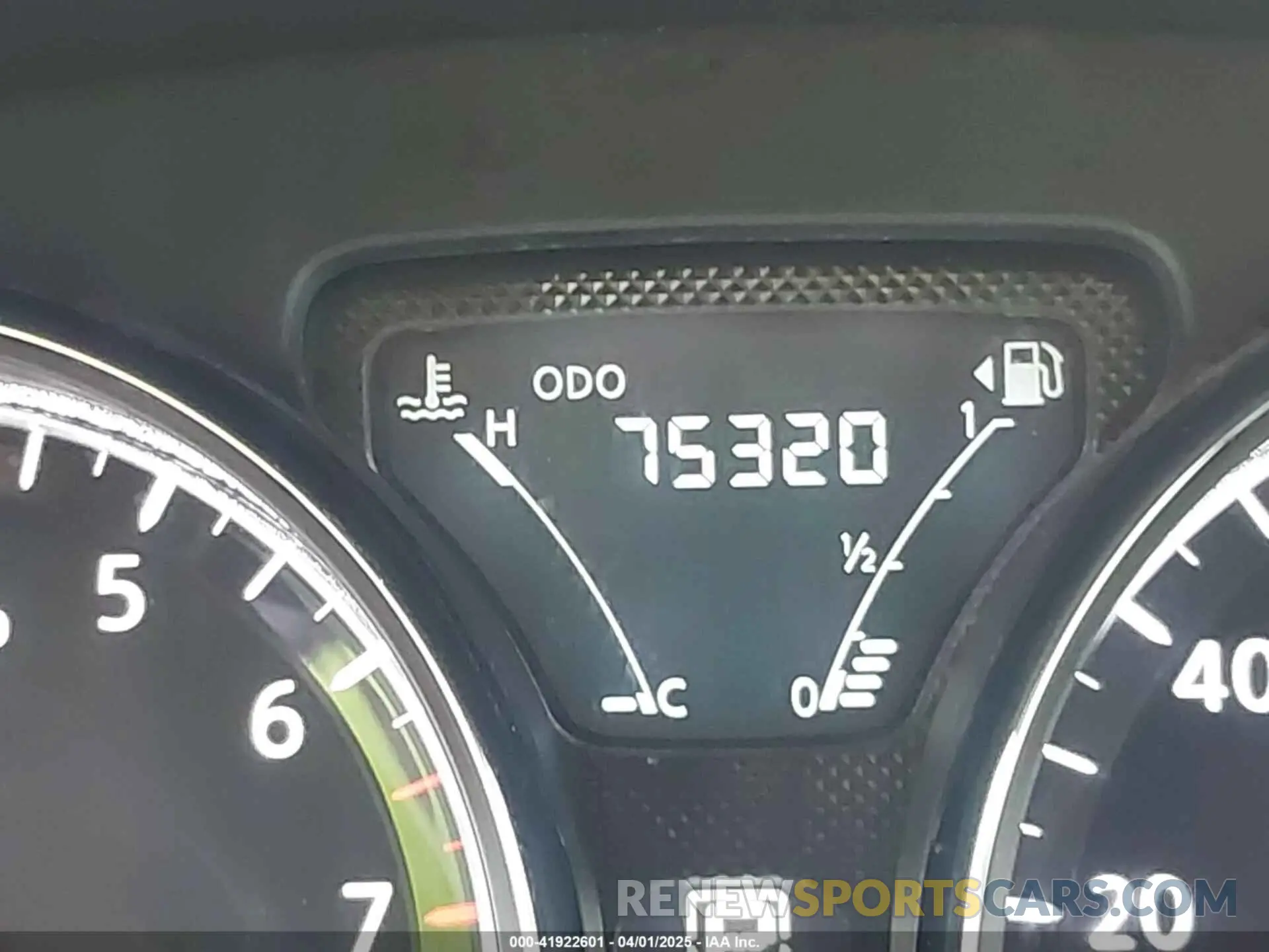 16 Photograph of a damaged car 3N1CN7AP0KL827024 NISSAN VERSA 2019