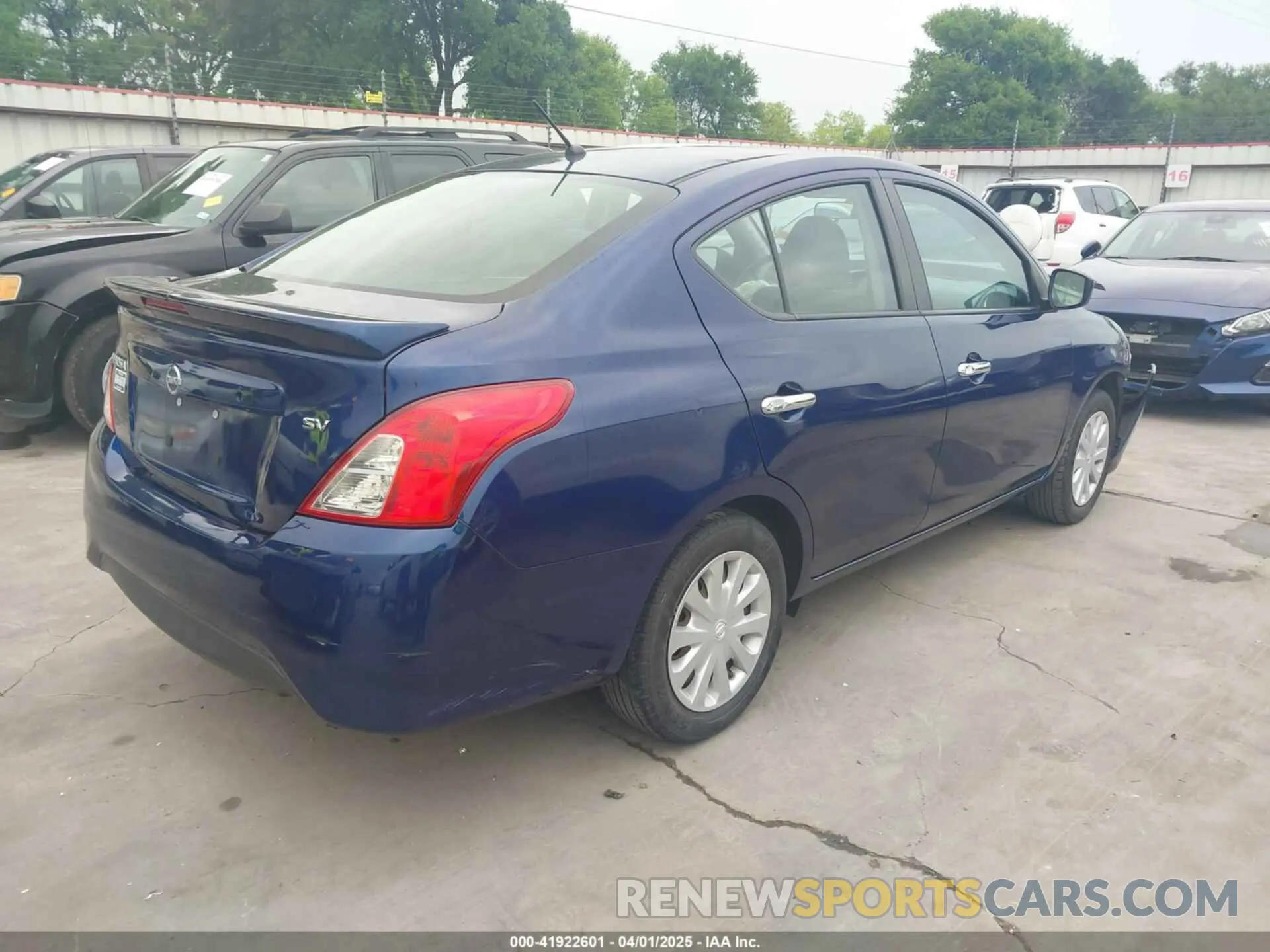 4 Photograph of a damaged car 3N1CN7AP0KL827024 NISSAN VERSA 2019