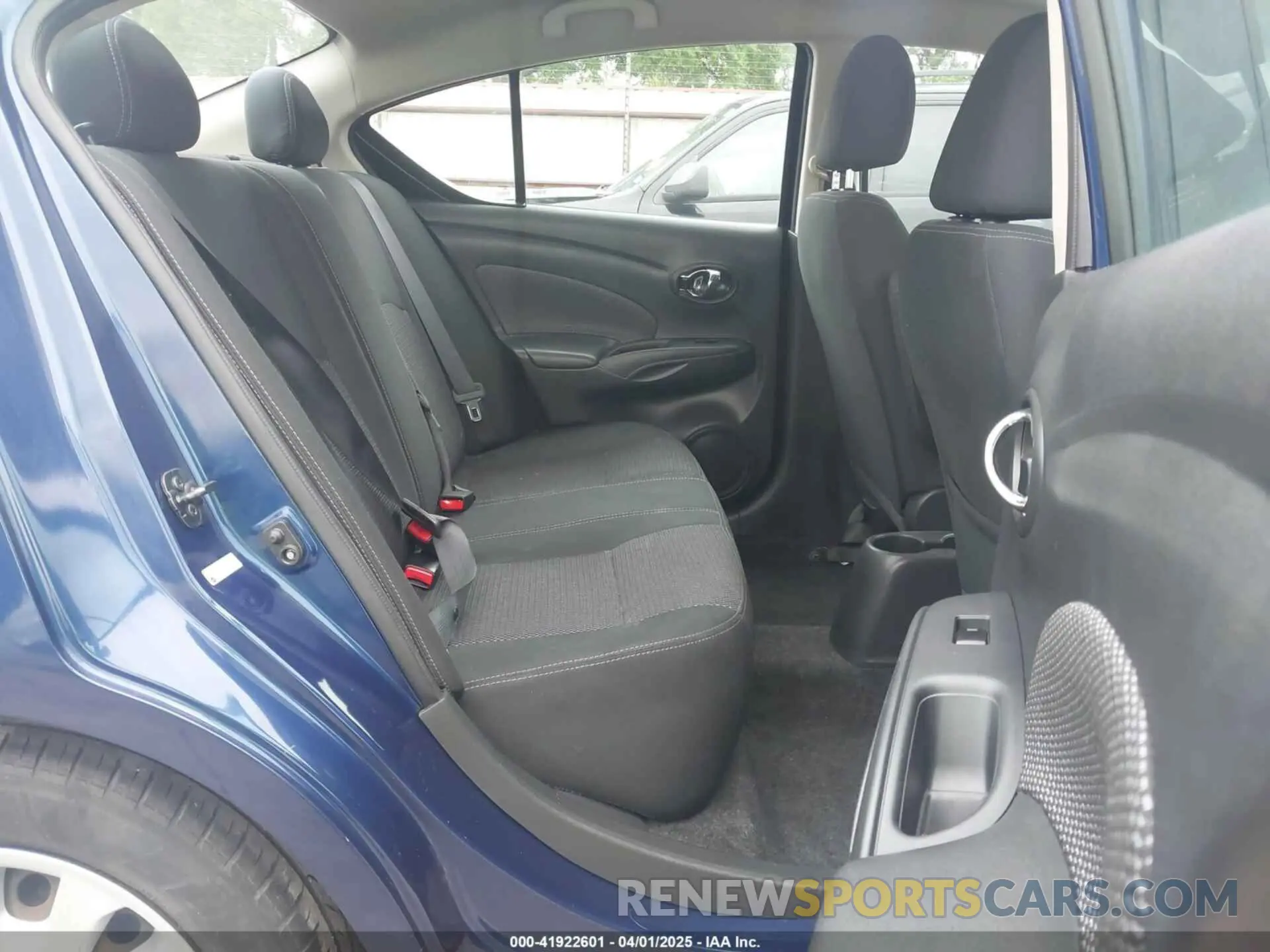 8 Photograph of a damaged car 3N1CN7AP0KL827024 NISSAN VERSA 2019