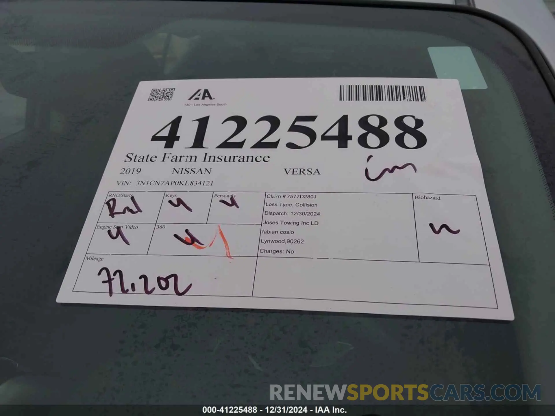 17 Photograph of a damaged car 3N1CN7AP0KL834121 NISSAN VERSA 2019