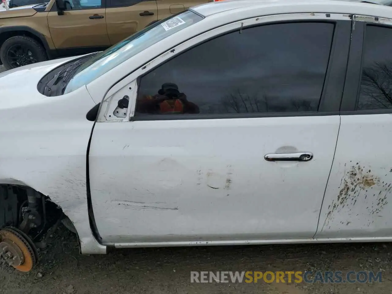 7 Photograph of a damaged car 3N1CN7AP0KL841635 NISSAN VERSA 2019