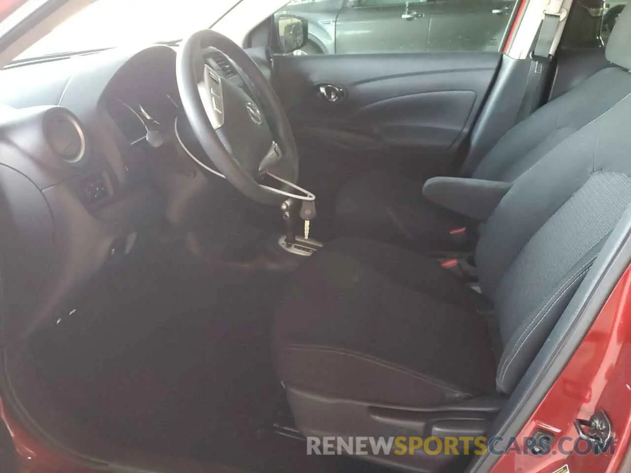 7 Photograph of a damaged car 3N1CN7AP0KL846138 NISSAN VERSA 2019