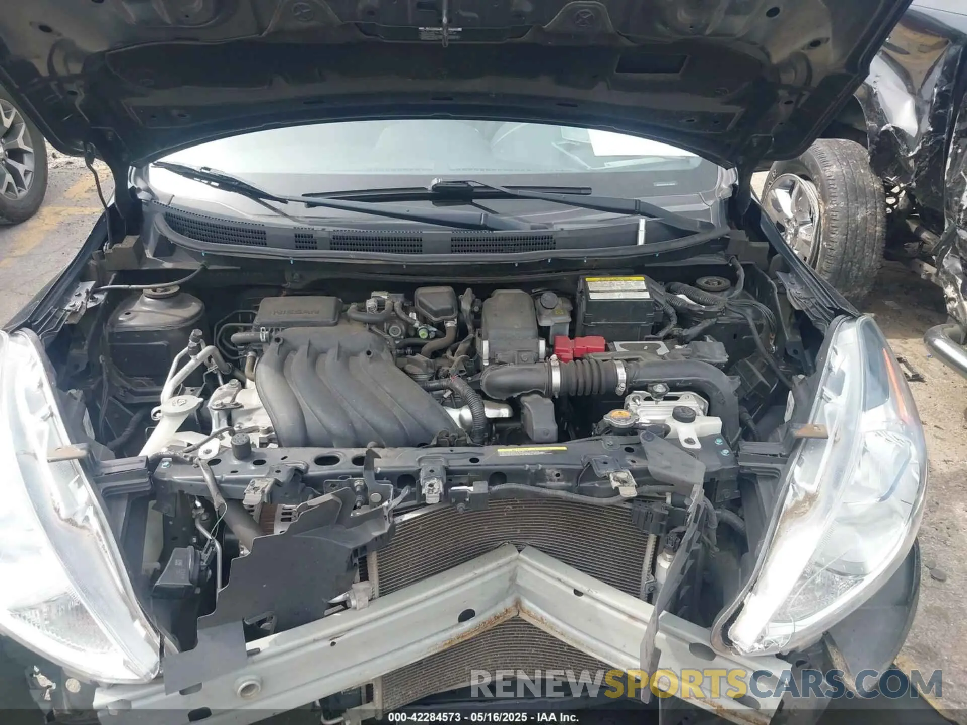 10 Photograph of a damaged car 3N1CN7AP0KL846978 NISSAN VERSA 2019