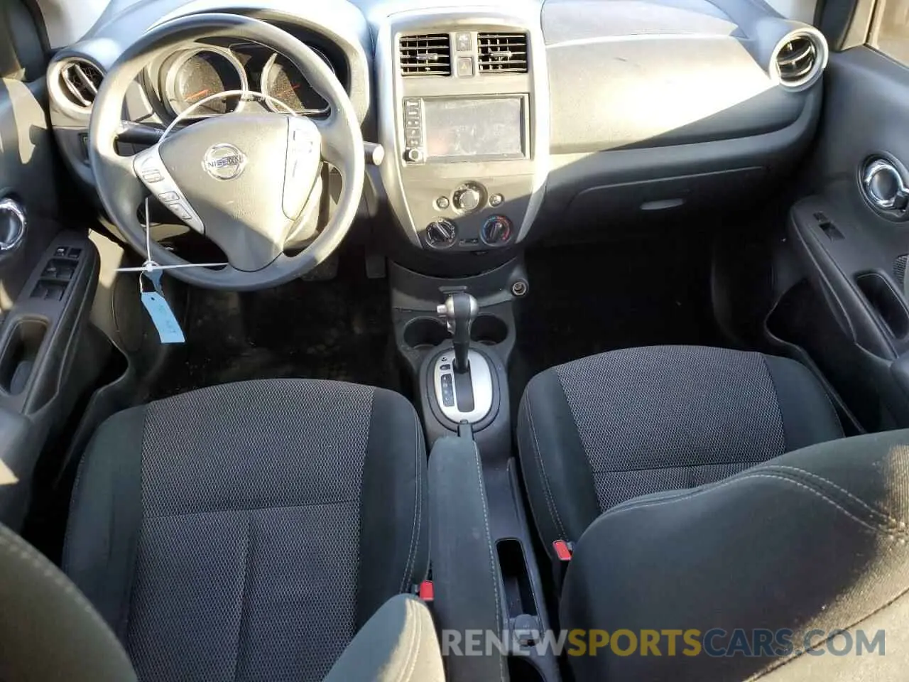 8 Photograph of a damaged car 3N1CN7AP0KL847144 NISSAN VERSA 2019