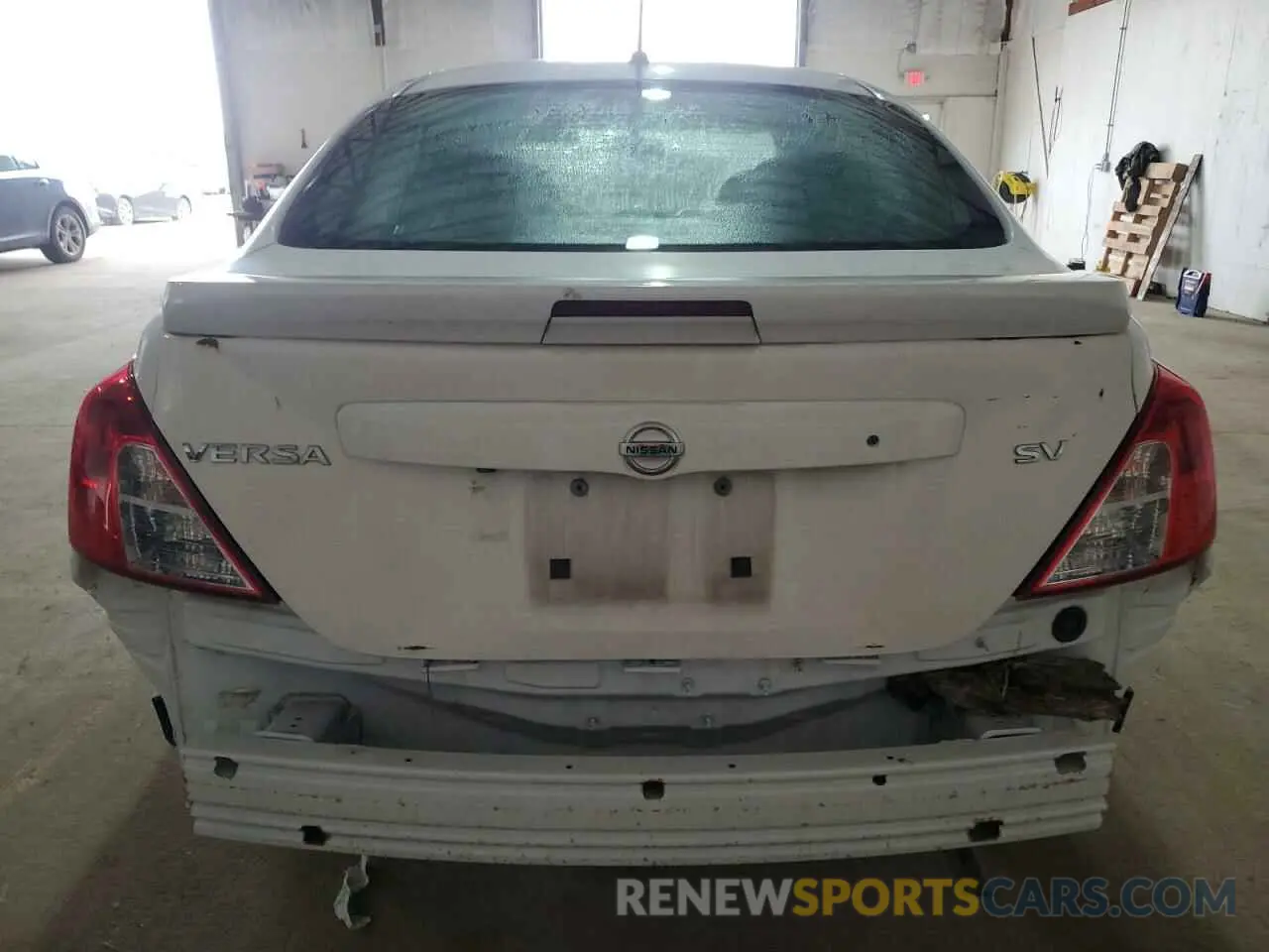 6 Photograph of a damaged car 3N1CN7AP0KL852537 NISSAN VERSA 2019