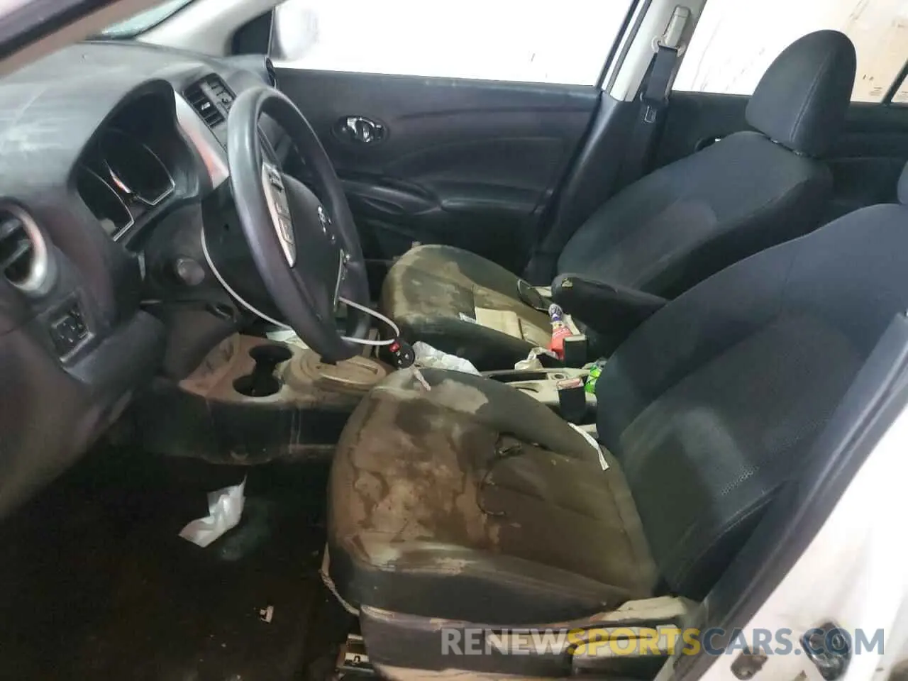 7 Photograph of a damaged car 3N1CN7AP0KL852537 NISSAN VERSA 2019