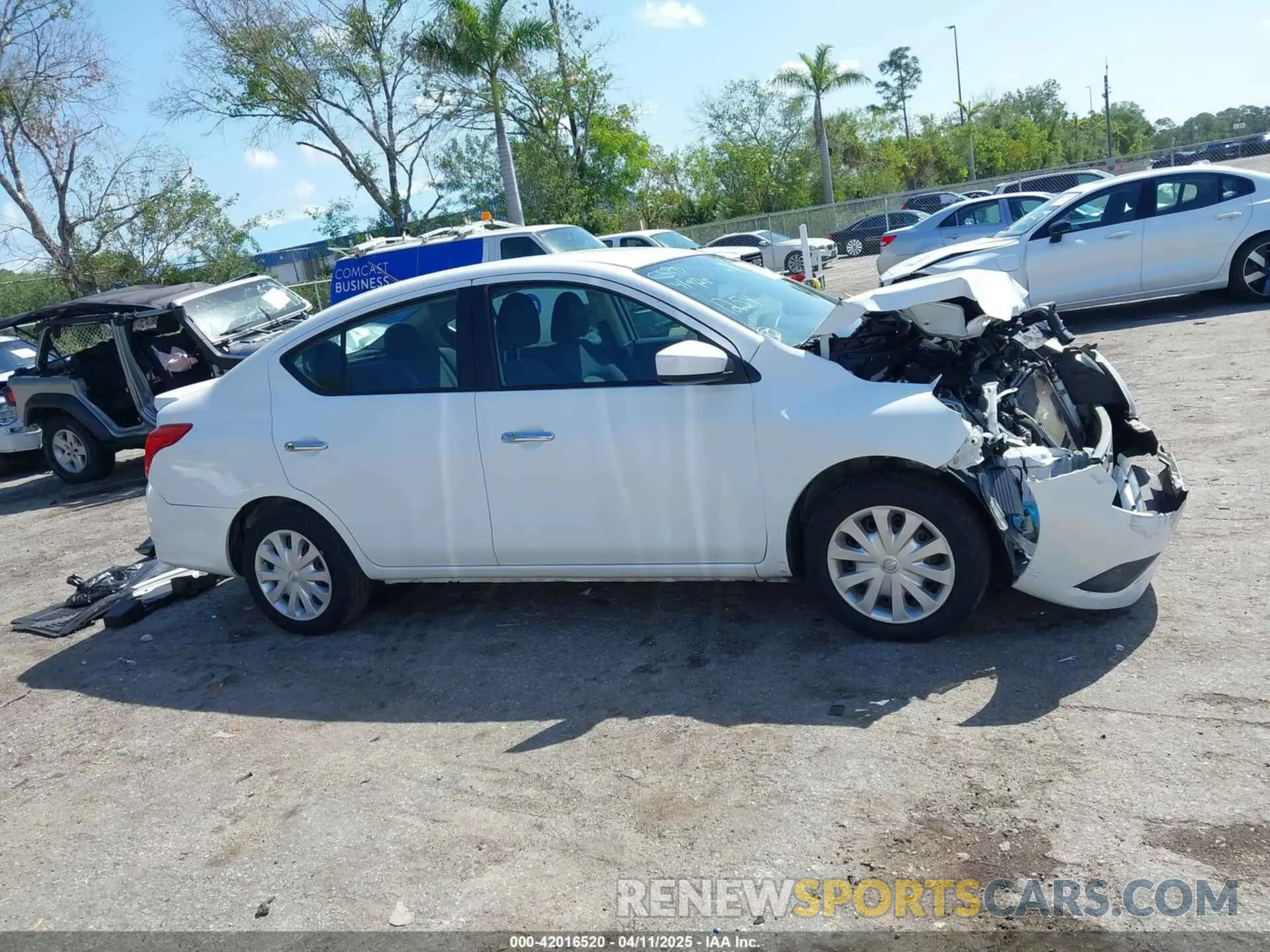 13 Photograph of a damaged car 3N1CN7AP0KL861254 NISSAN VERSA 2019