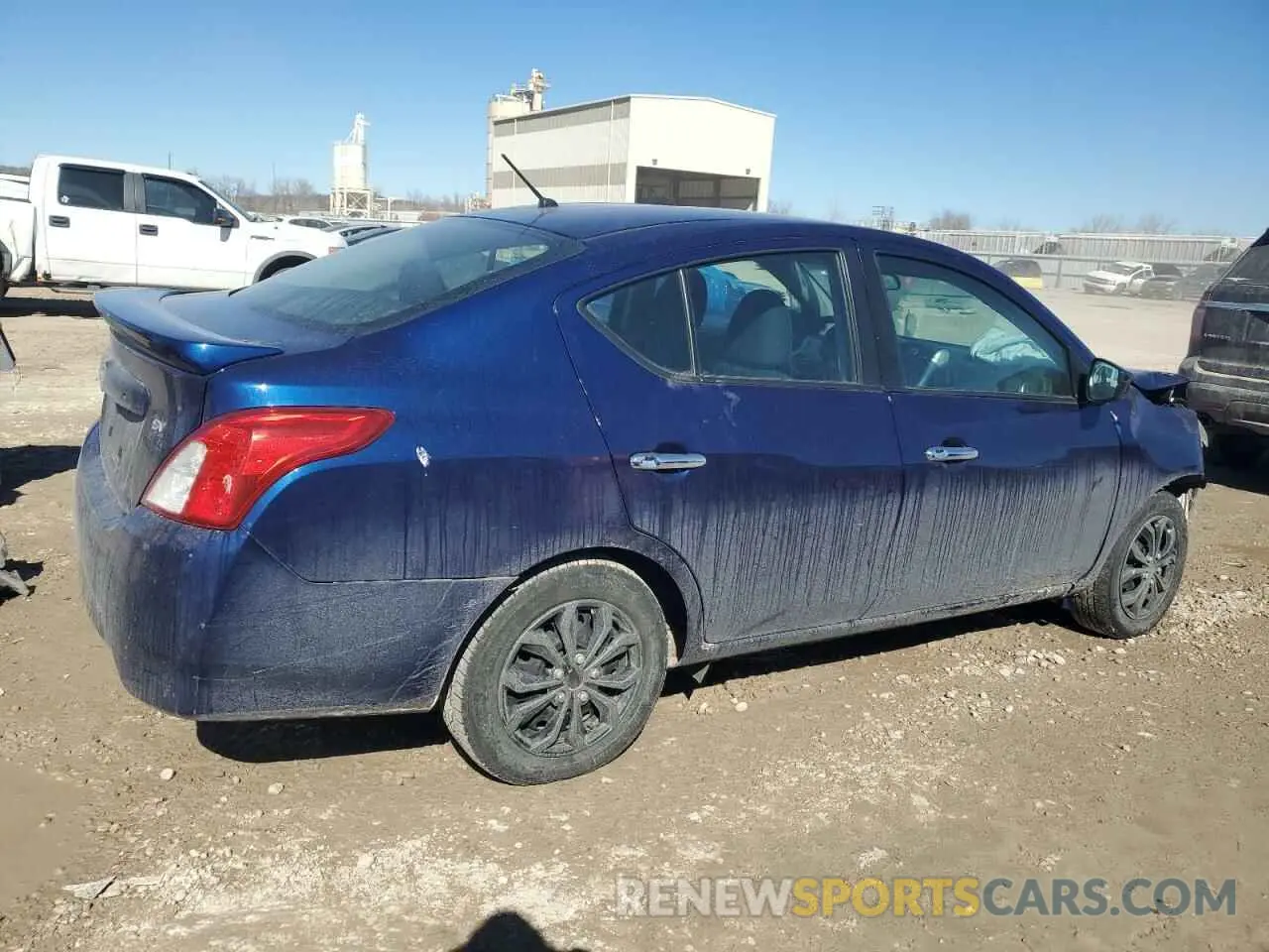 3 Photograph of a damaged car 3N1CN7AP0KL862291 NISSAN VERSA 2019