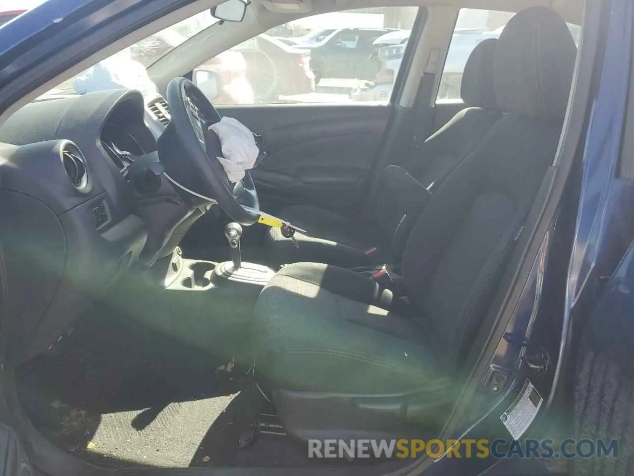 7 Photograph of a damaged car 3N1CN7AP0KL862291 NISSAN VERSA 2019