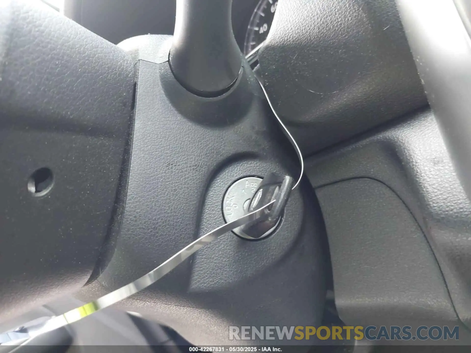 11 Photograph of a damaged car 3N1CN7AP0KL867605 NISSAN VERSA 2019