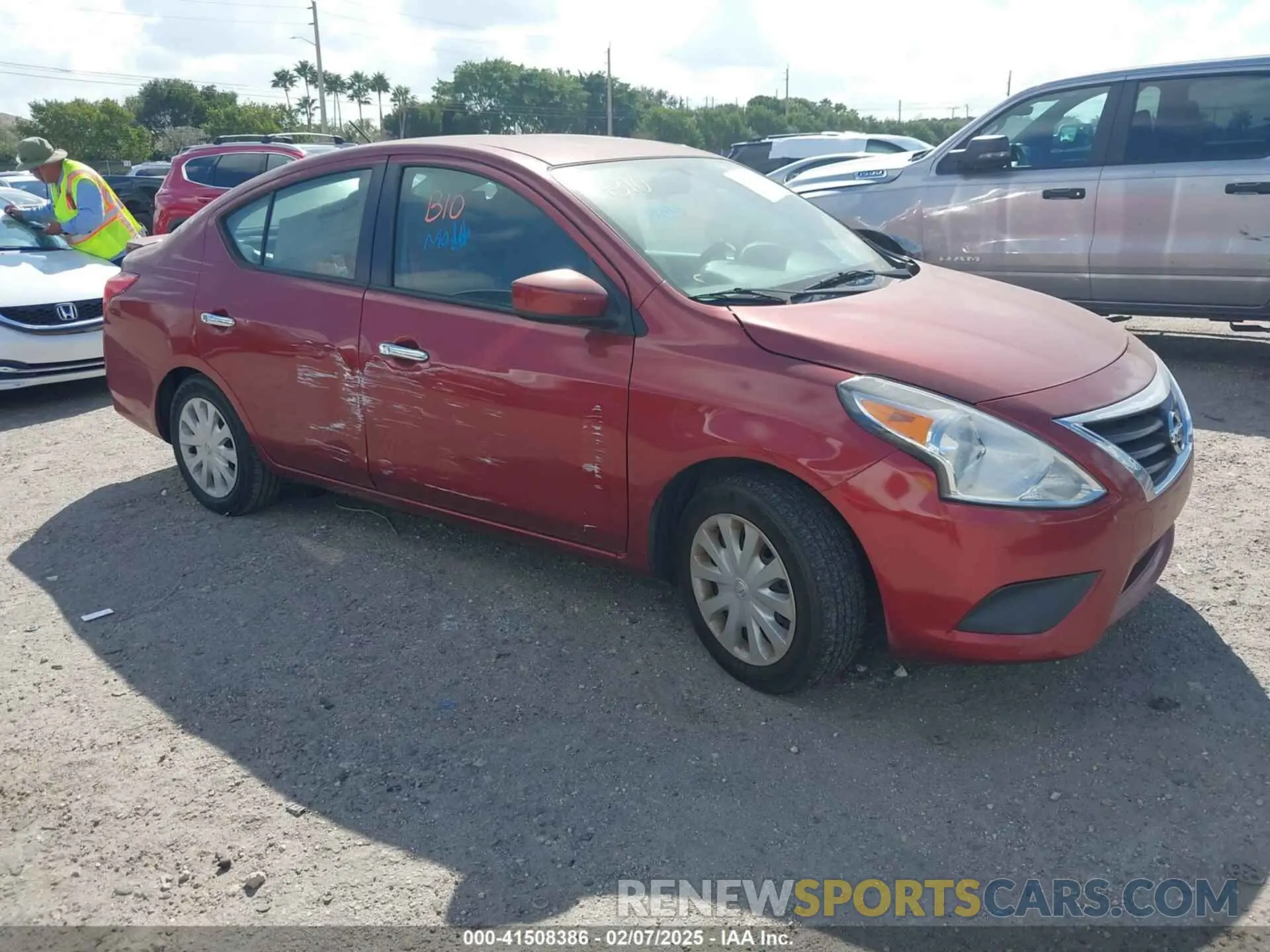 1 Photograph of a damaged car 3N1CN7AP0KL867880 NISSAN VERSA 2019