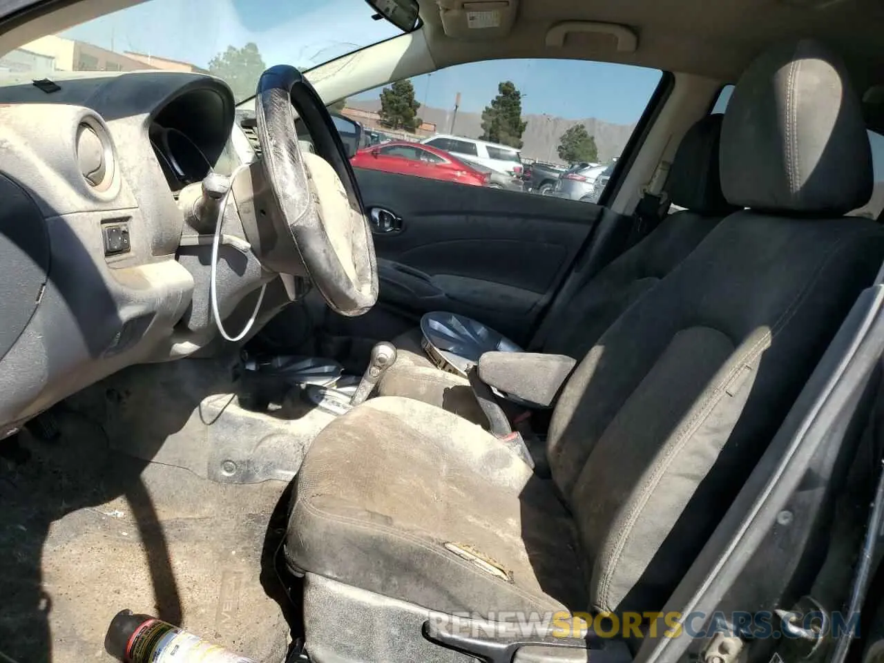 7 Photograph of a damaged car 3N1CN7AP0KL870200 NISSAN VERSA 2019