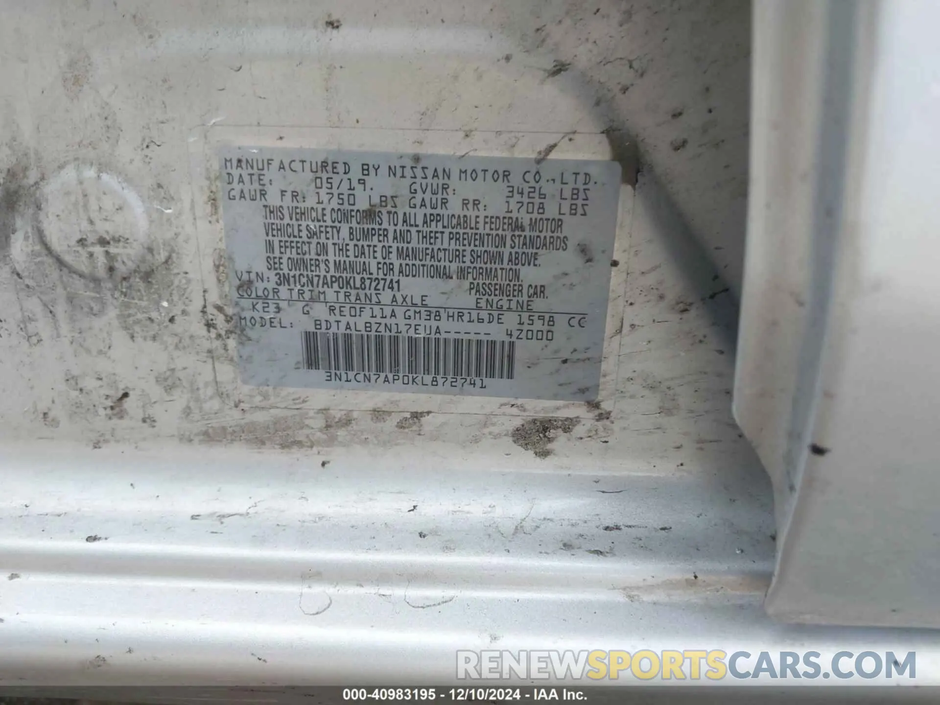 9 Photograph of a damaged car 3N1CN7AP0KL872741 NISSAN VERSA 2019