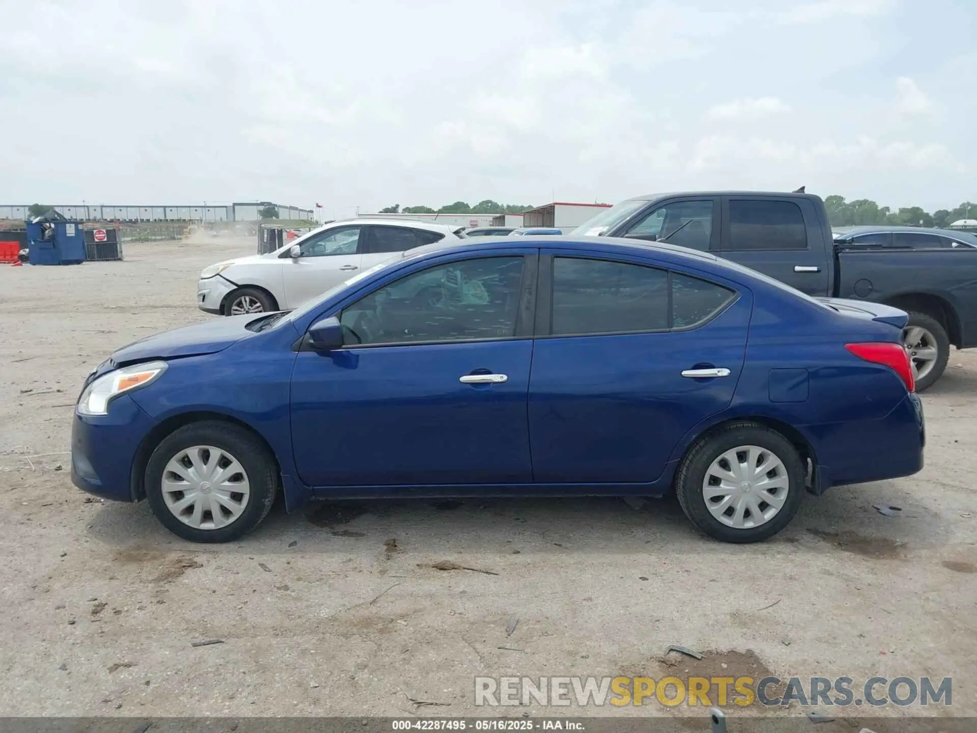 14 Photograph of a damaged car 3N1CN7AP1KL817960 NISSAN VERSA 2019