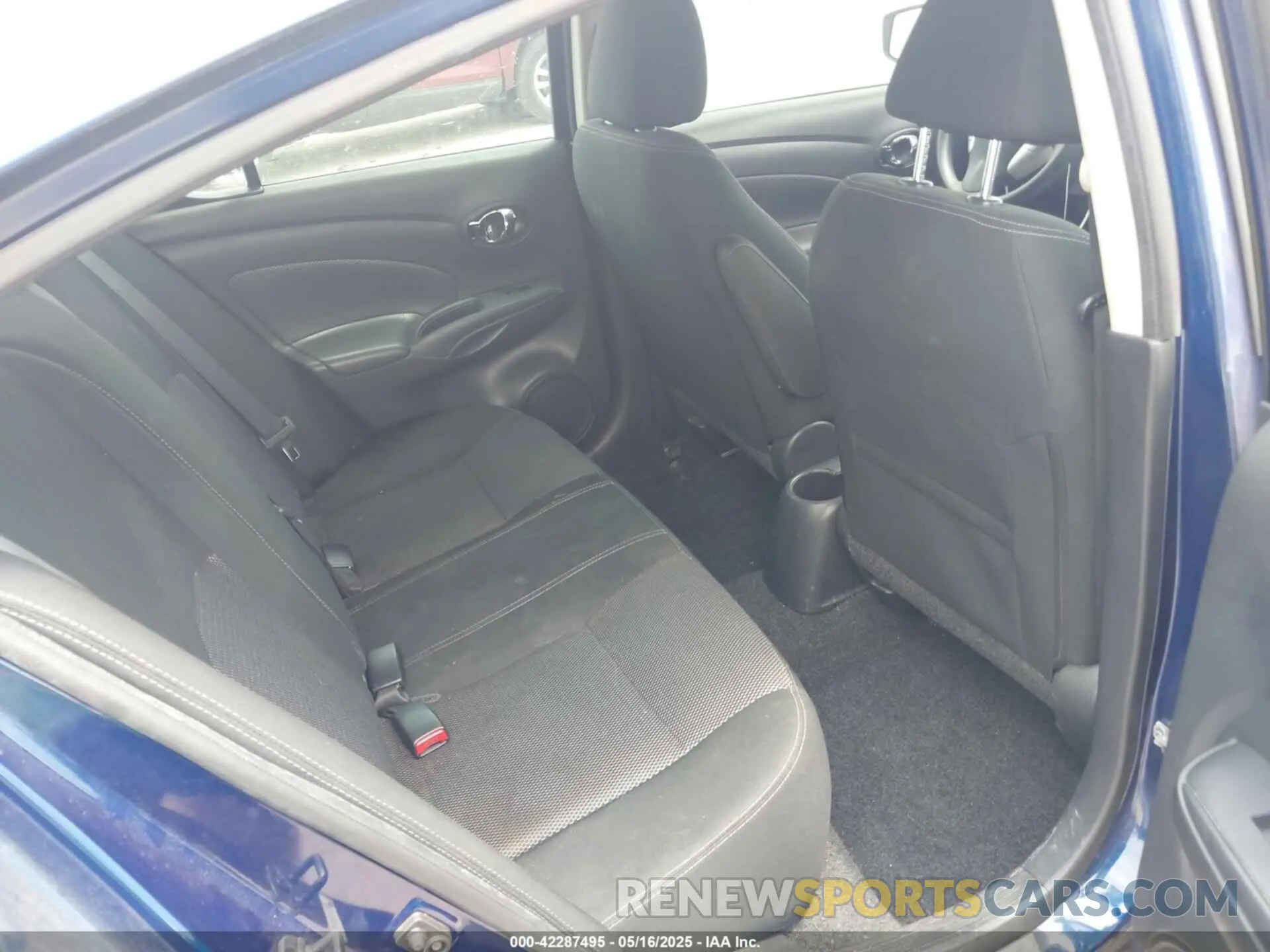 8 Photograph of a damaged car 3N1CN7AP1KL817960 NISSAN VERSA 2019
