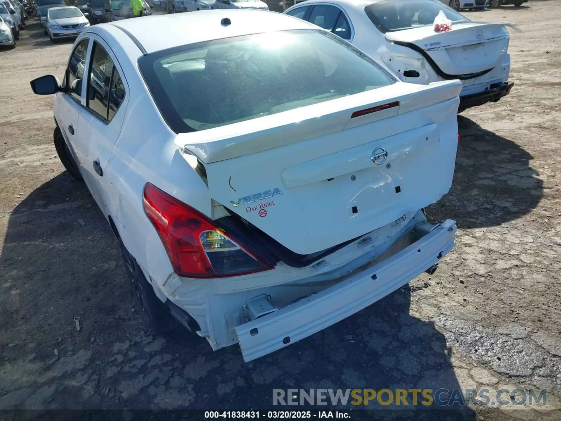 6 Photograph of a damaged car 3N1CN7AP1KL828263 NISSAN VERSA 2019