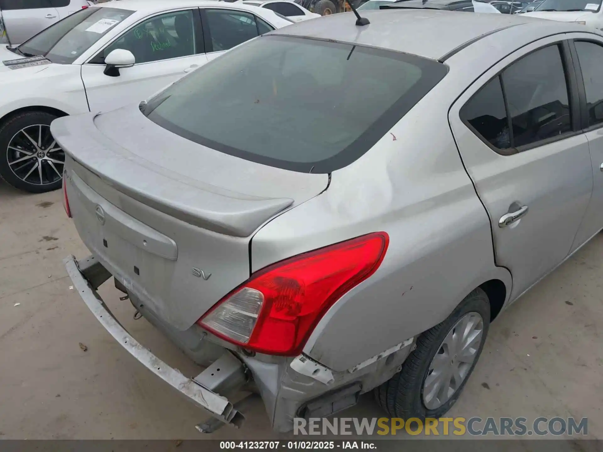 6 Photograph of a damaged car 3N1CN7AP1KL834354 NISSAN VERSA 2019