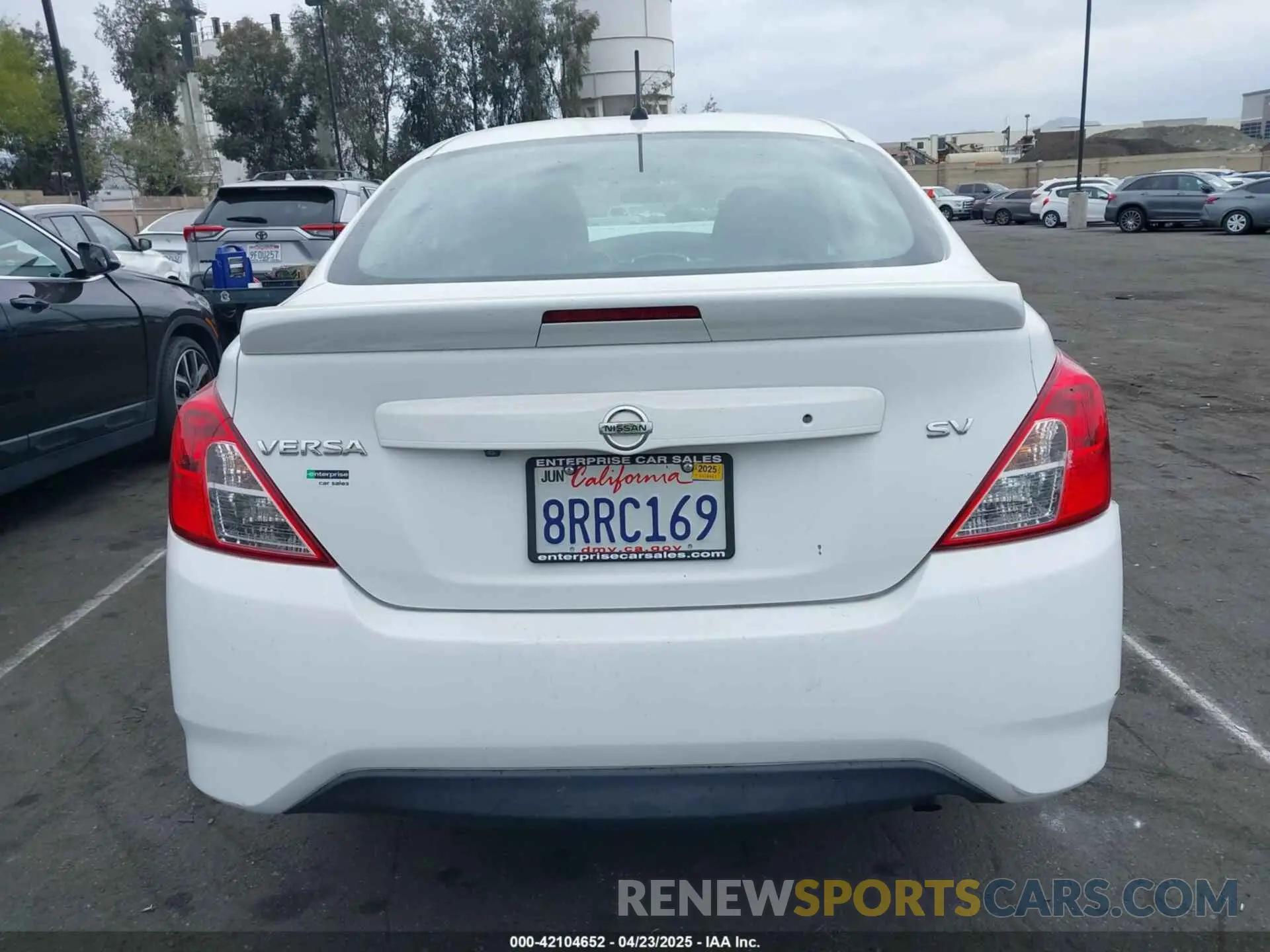 13 Photograph of a damaged car 3N1CN7AP1KL841496 NISSAN VERSA 2019