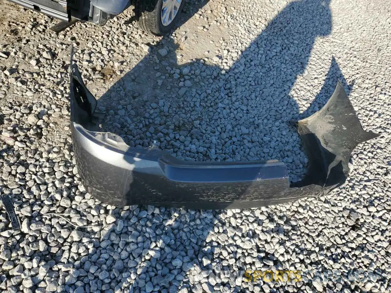 14 Photograph of a damaged car 3N1CN7AP1KL845676 NISSAN VERSA 2019