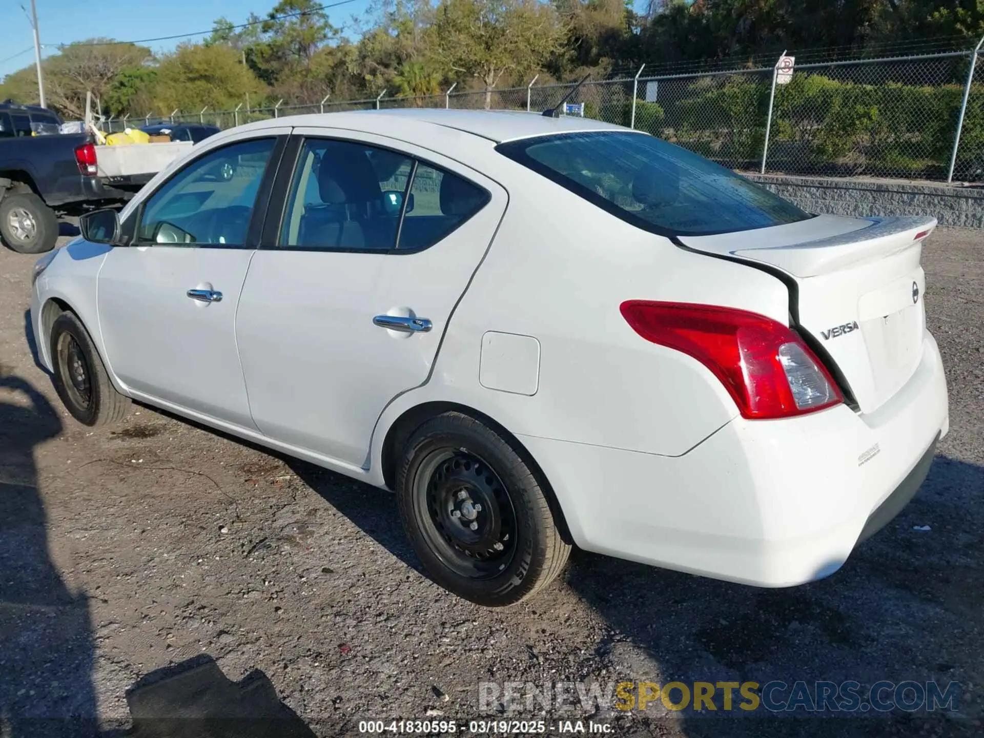 3 Photograph of a damaged car 3N1CN7AP1KL860534 NISSAN VERSA 2019