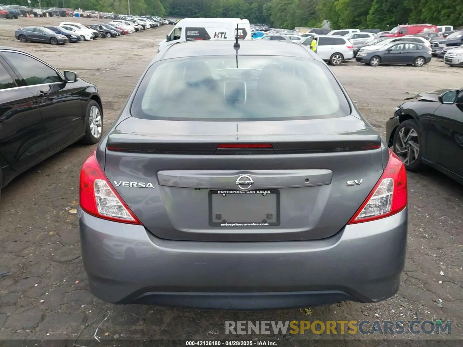 16 Photograph of a damaged car 3N1CN7AP1KL869816 NISSAN VERSA 2019
