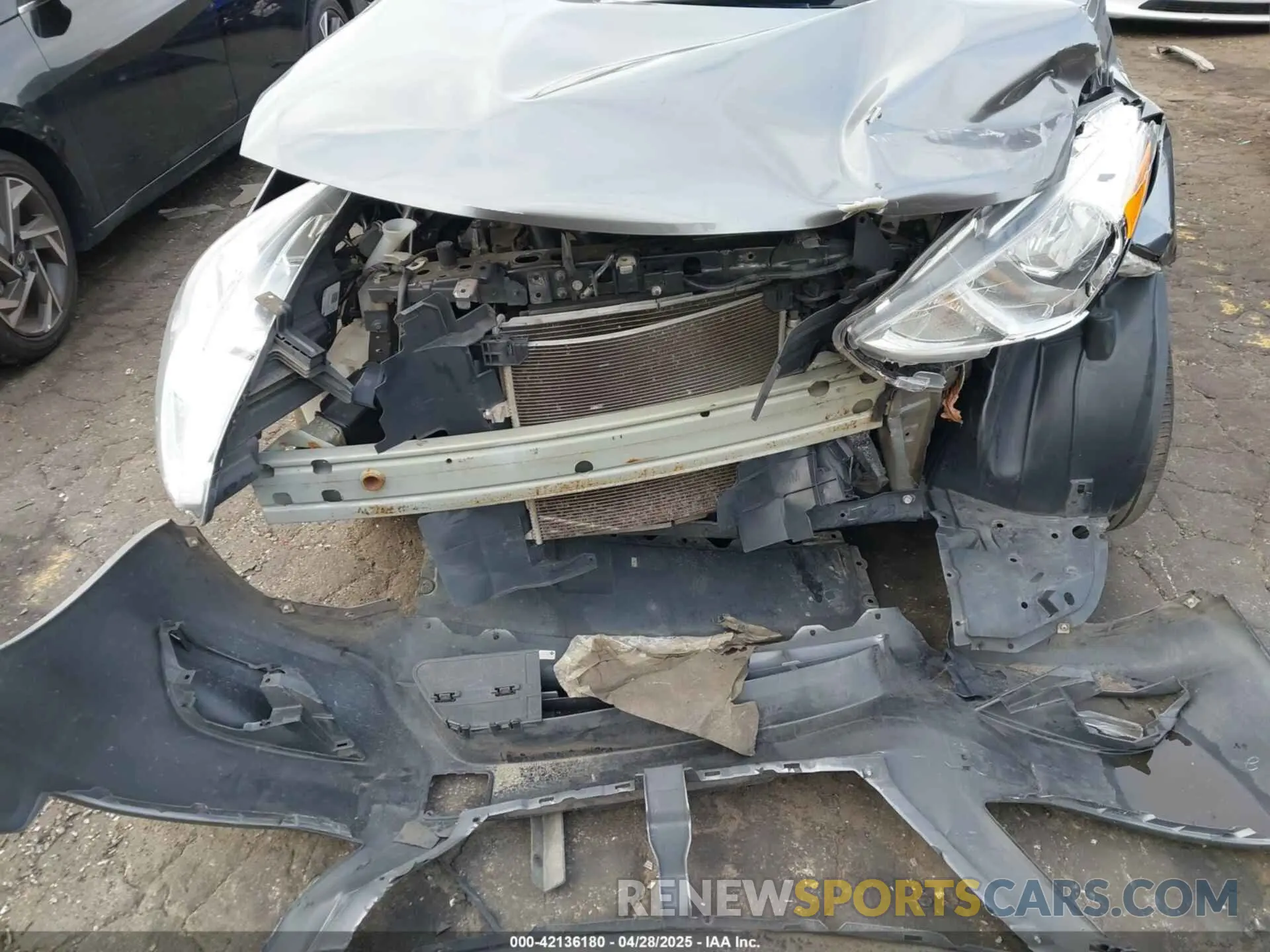 6 Photograph of a damaged car 3N1CN7AP1KL869816 NISSAN VERSA 2019