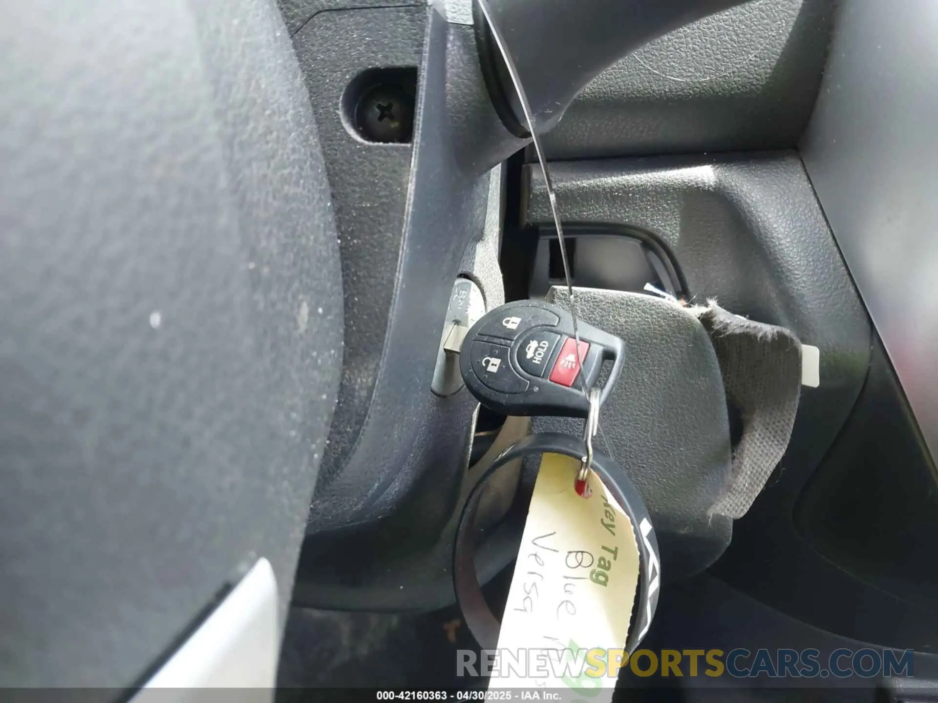 11 Photograph of a damaged car 3N1CN7AP1KL871484 NISSAN VERSA 2019