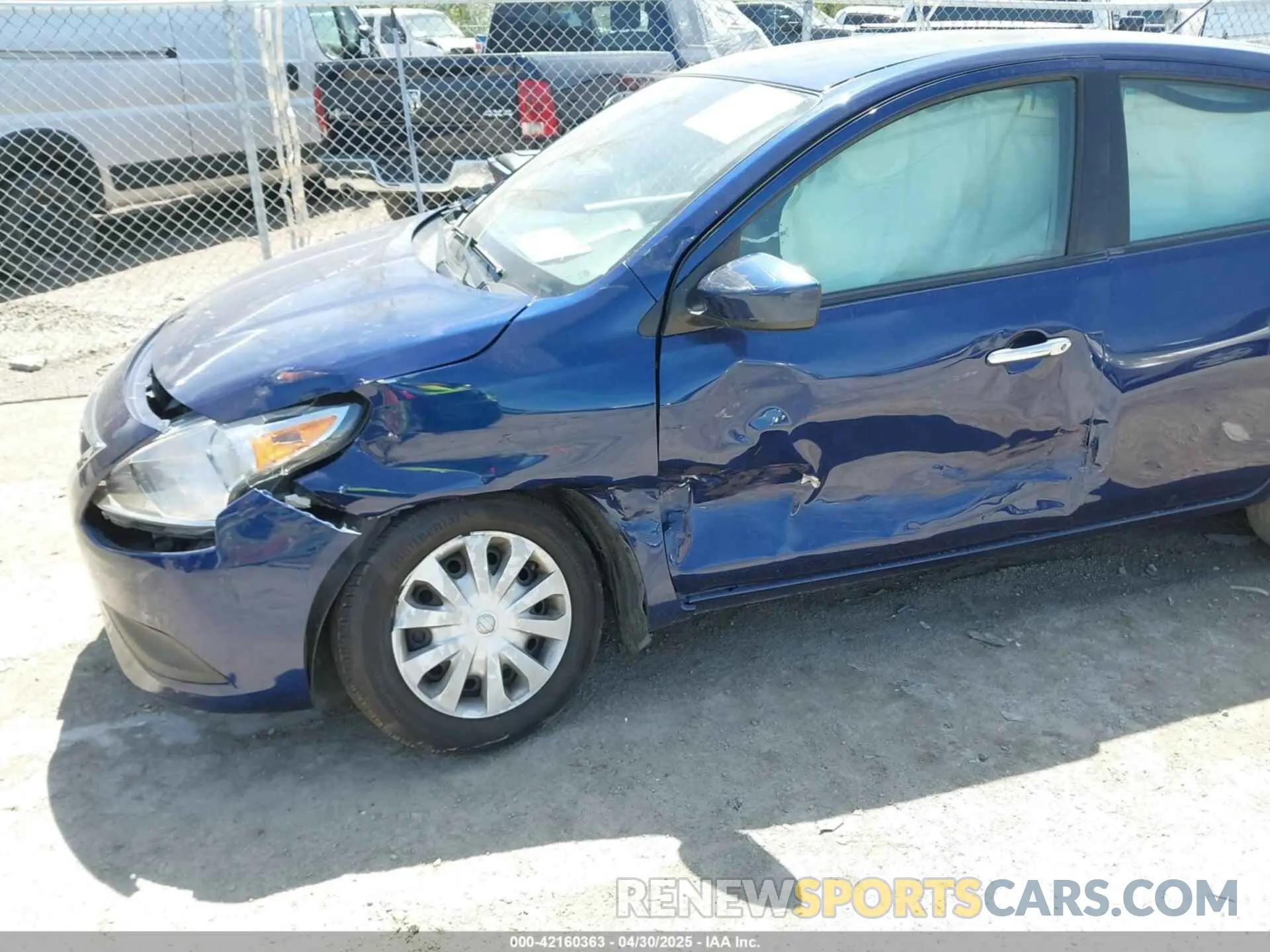 6 Photograph of a damaged car 3N1CN7AP1KL871484 NISSAN VERSA 2019