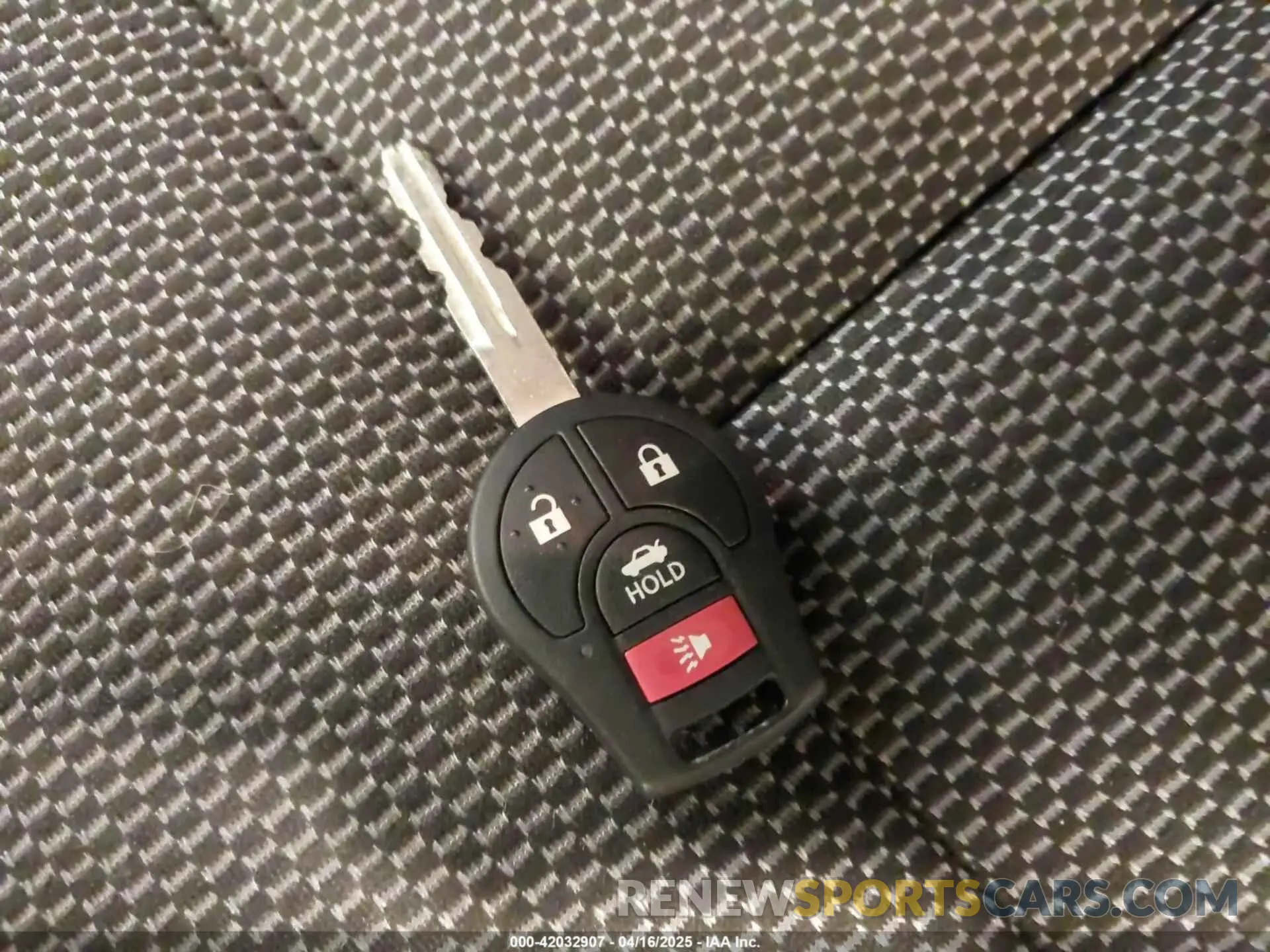 11 Photograph of a damaged car 3N1CN7AP1KL881058 NISSAN VERSA 2019