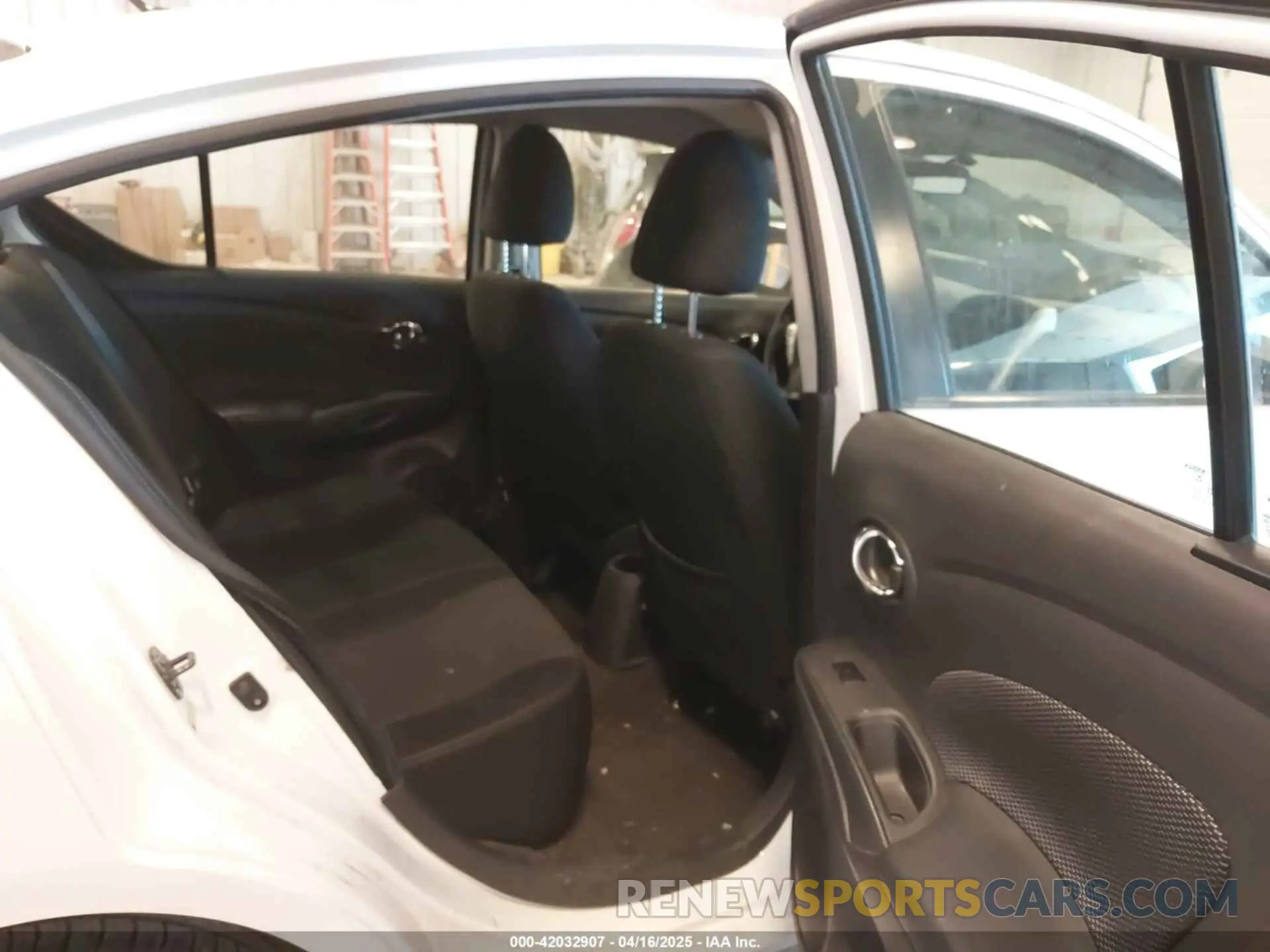 8 Photograph of a damaged car 3N1CN7AP1KL881058 NISSAN VERSA 2019