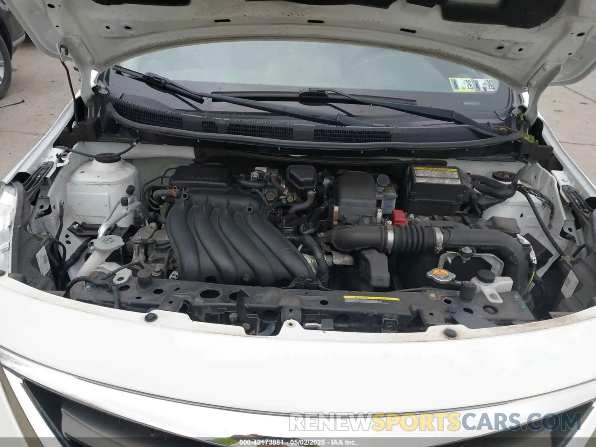 10 Photograph of a damaged car 3N1CN7AP2KL800164 NISSAN VERSA 2019