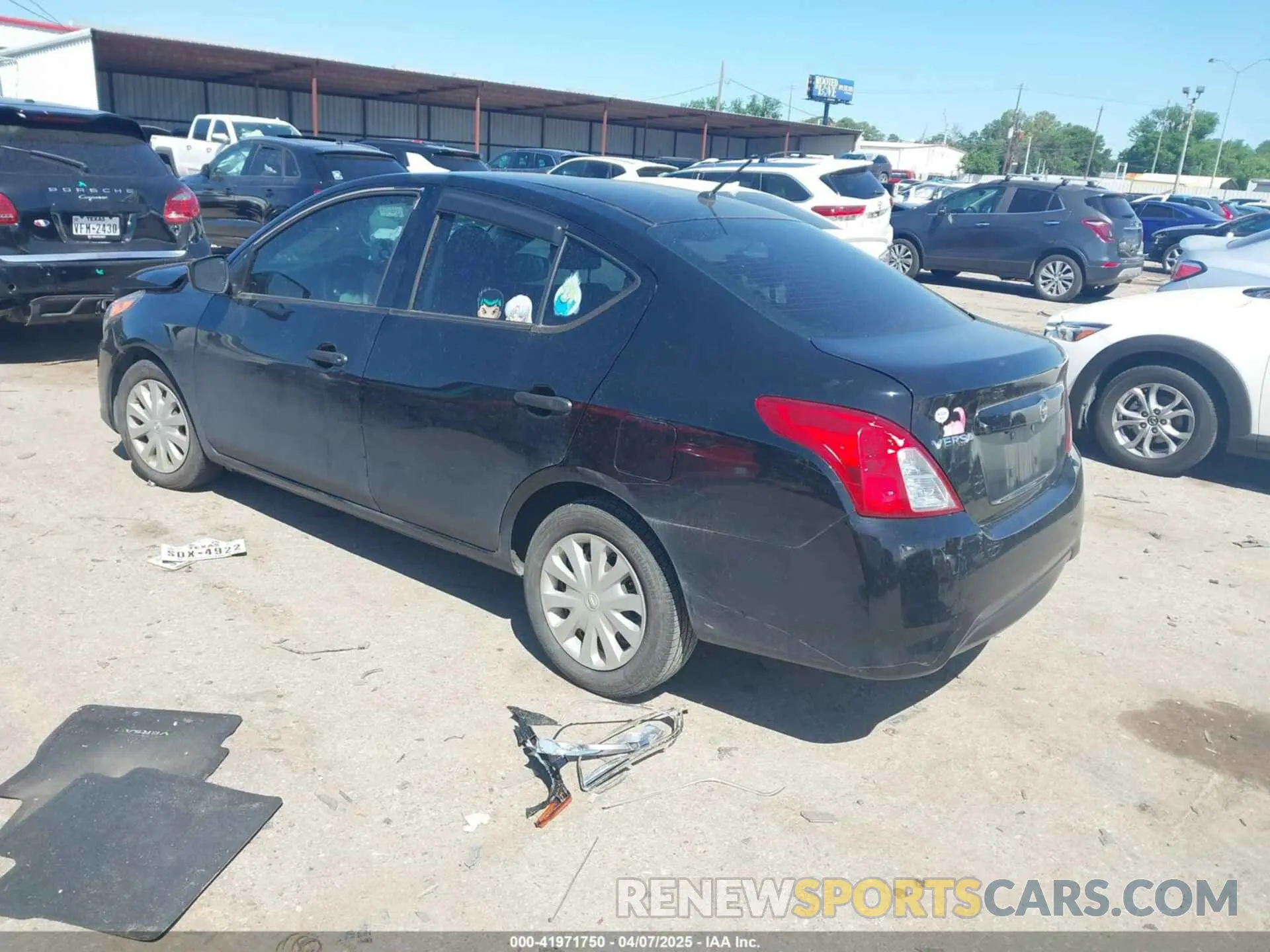 3 Photograph of a damaged car 3N1CN7AP2KL812055 NISSAN VERSA 2019