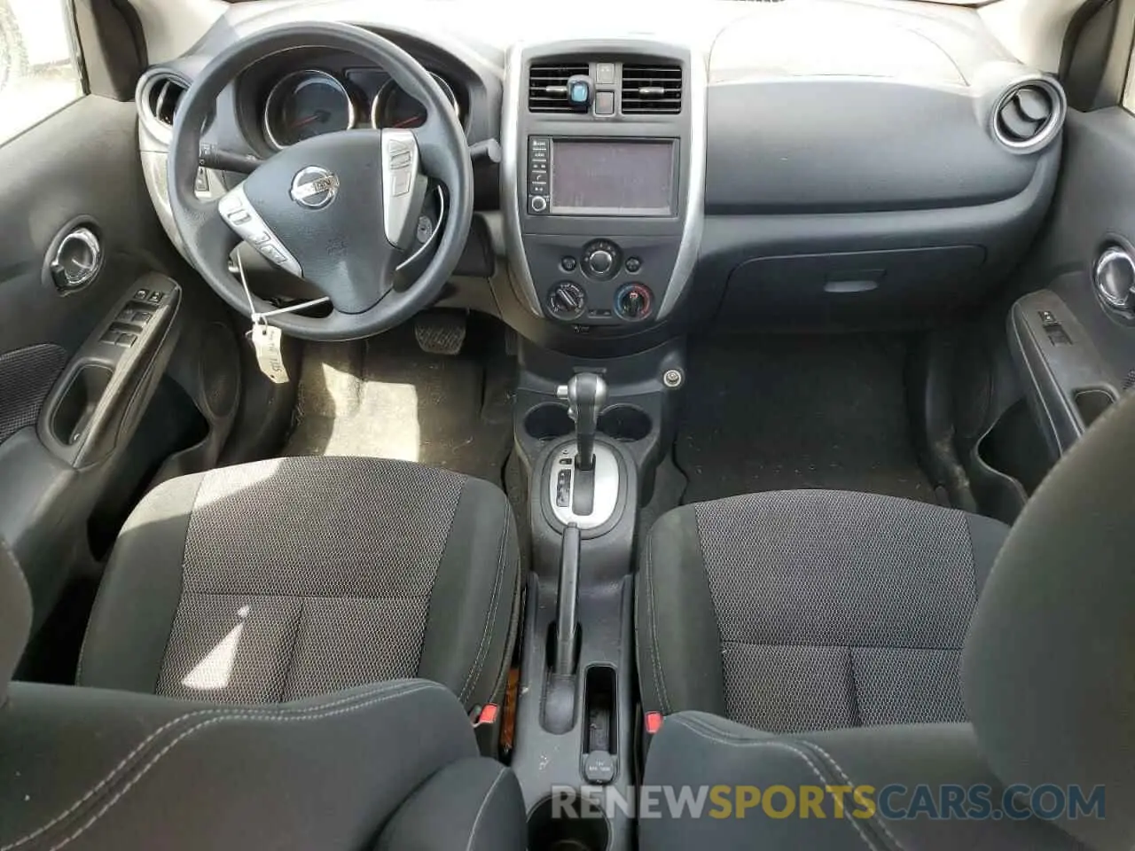 8 Photograph of a damaged car 3N1CN7AP2KL813822 NISSAN VERSA 2019