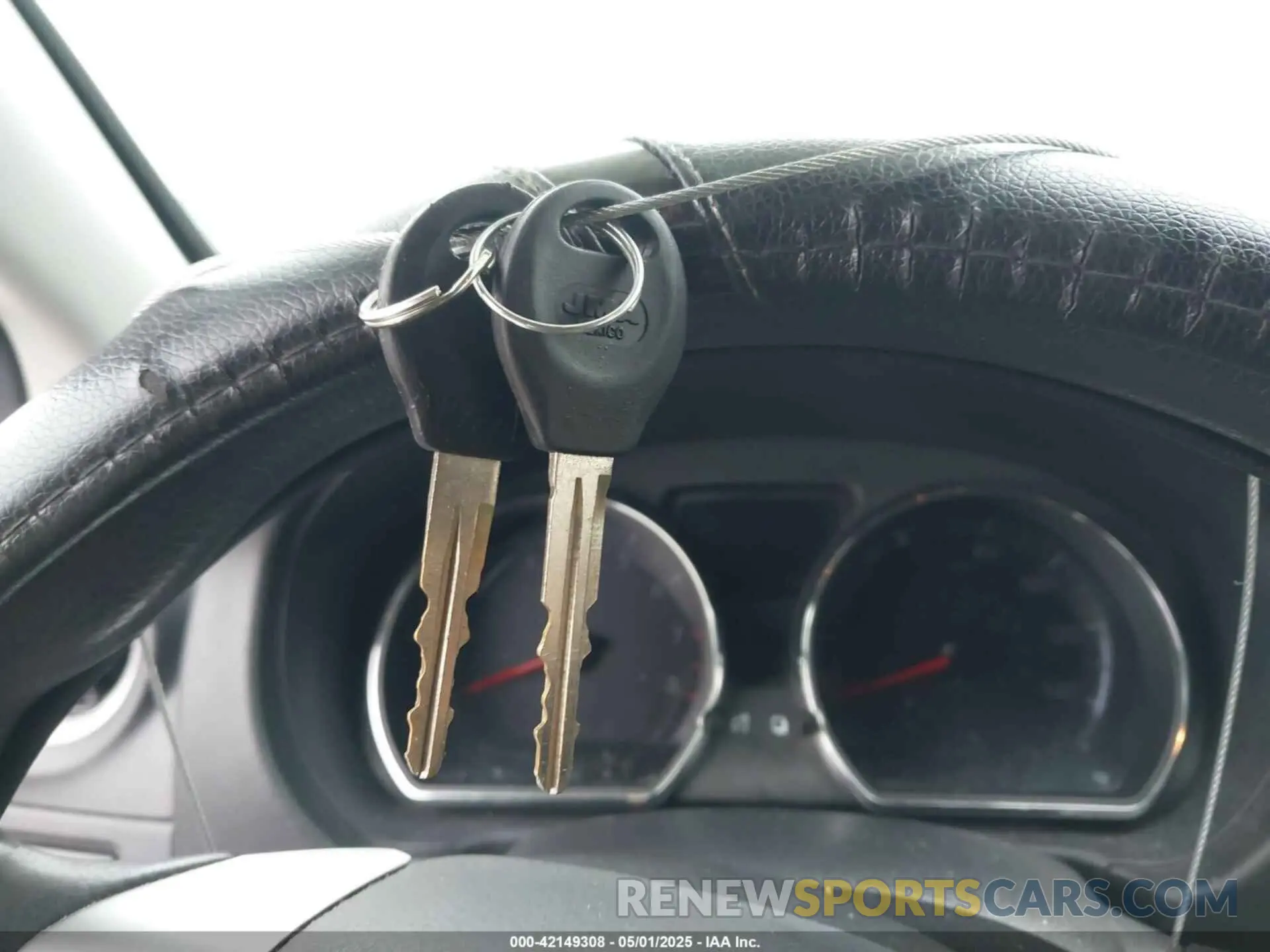 11 Photograph of a damaged car 3N1CN7AP2KL822715 NISSAN VERSA 2019