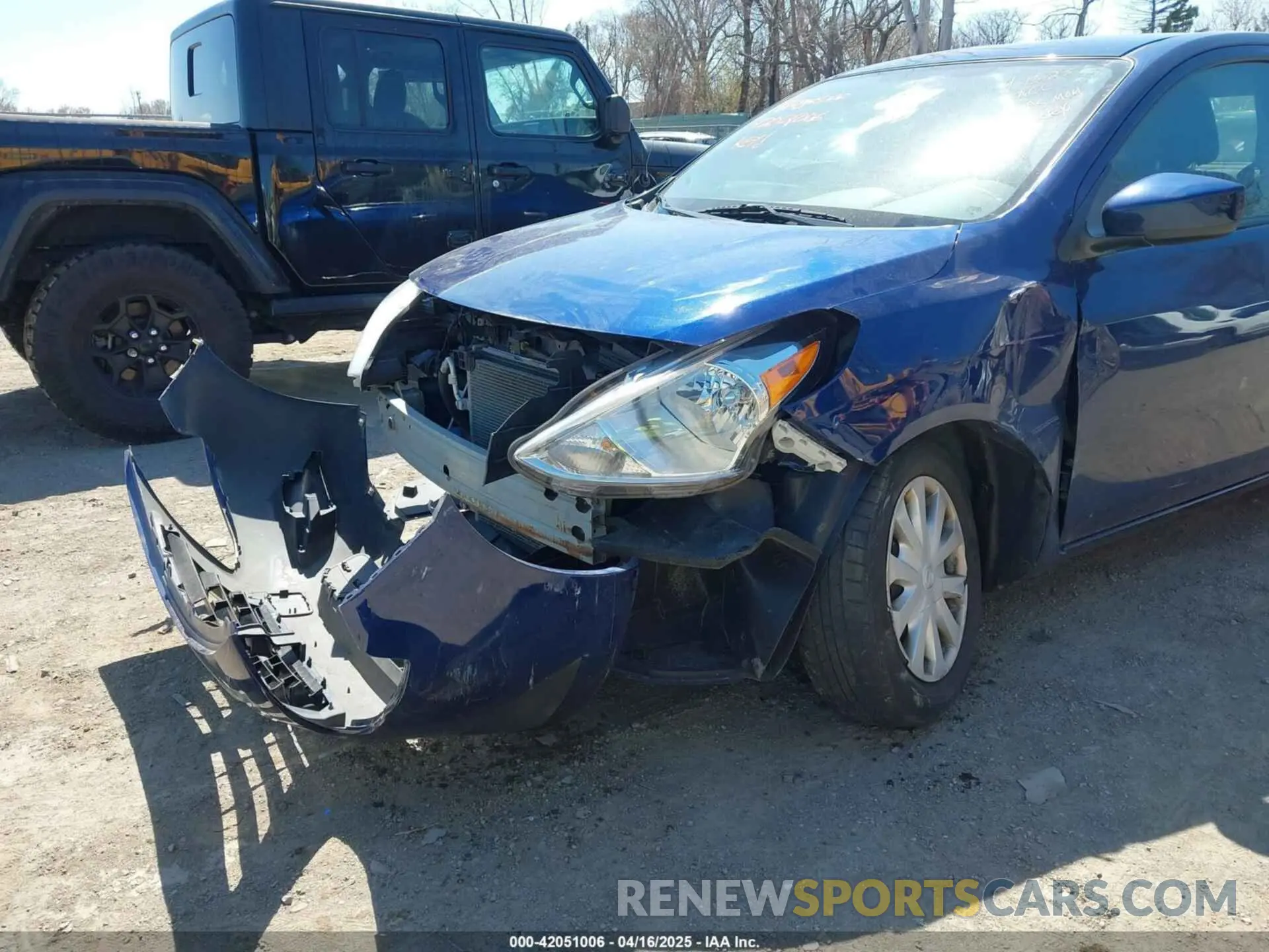 6 Photograph of a damaged car 3N1CN7AP2KL842799 NISSAN VERSA 2019