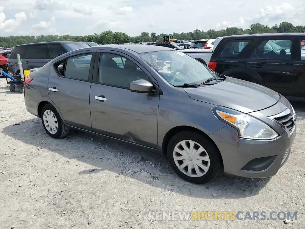 4 Photograph of a damaged car 3N1CN7AP2KL846853 NISSAN VERSA 2019