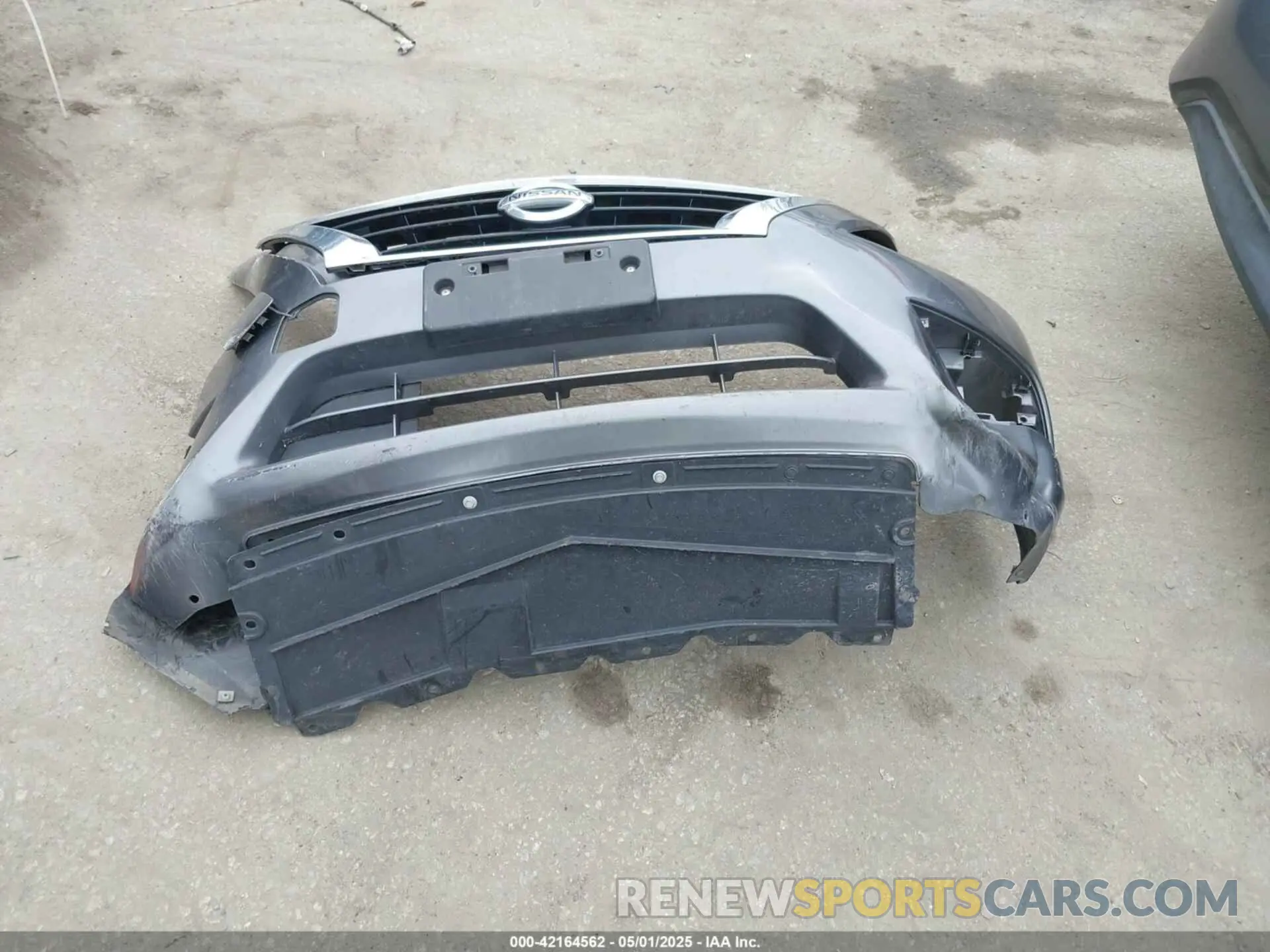 12 Photograph of a damaged car 3N1CN7AP2KL862485 NISSAN VERSA 2019