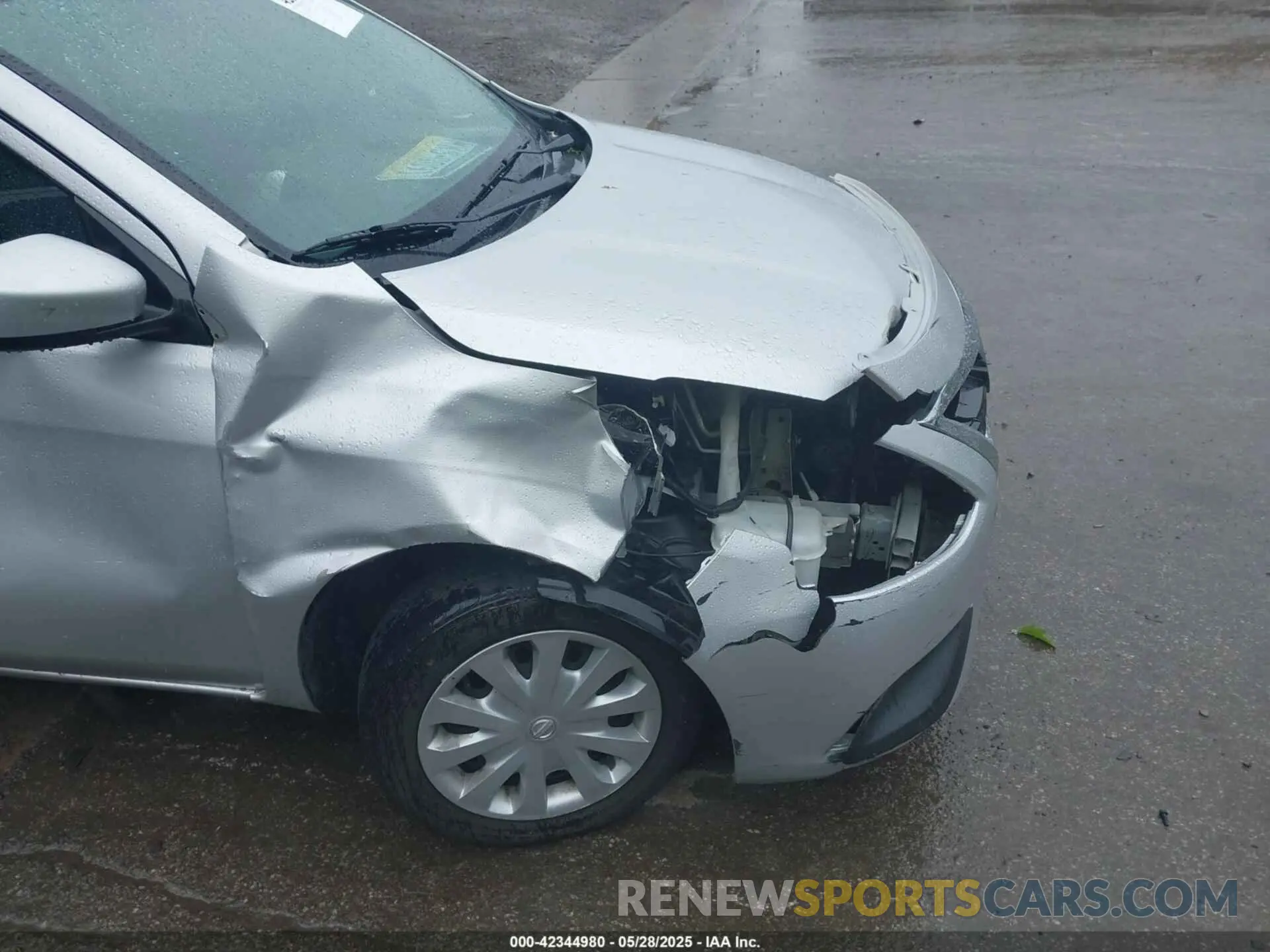 6 Photograph of a damaged car 3N1CN7AP2KL868707 NISSAN VERSA 2019
