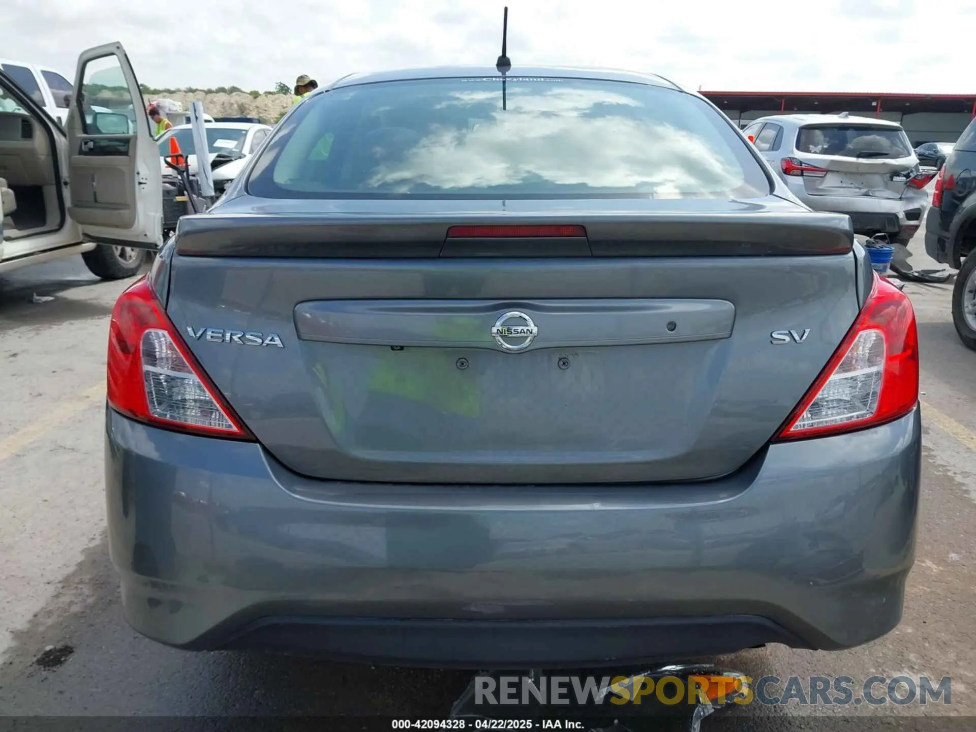 17 Photograph of a damaged car 3N1CN7AP2KL872465 NISSAN VERSA 2019
