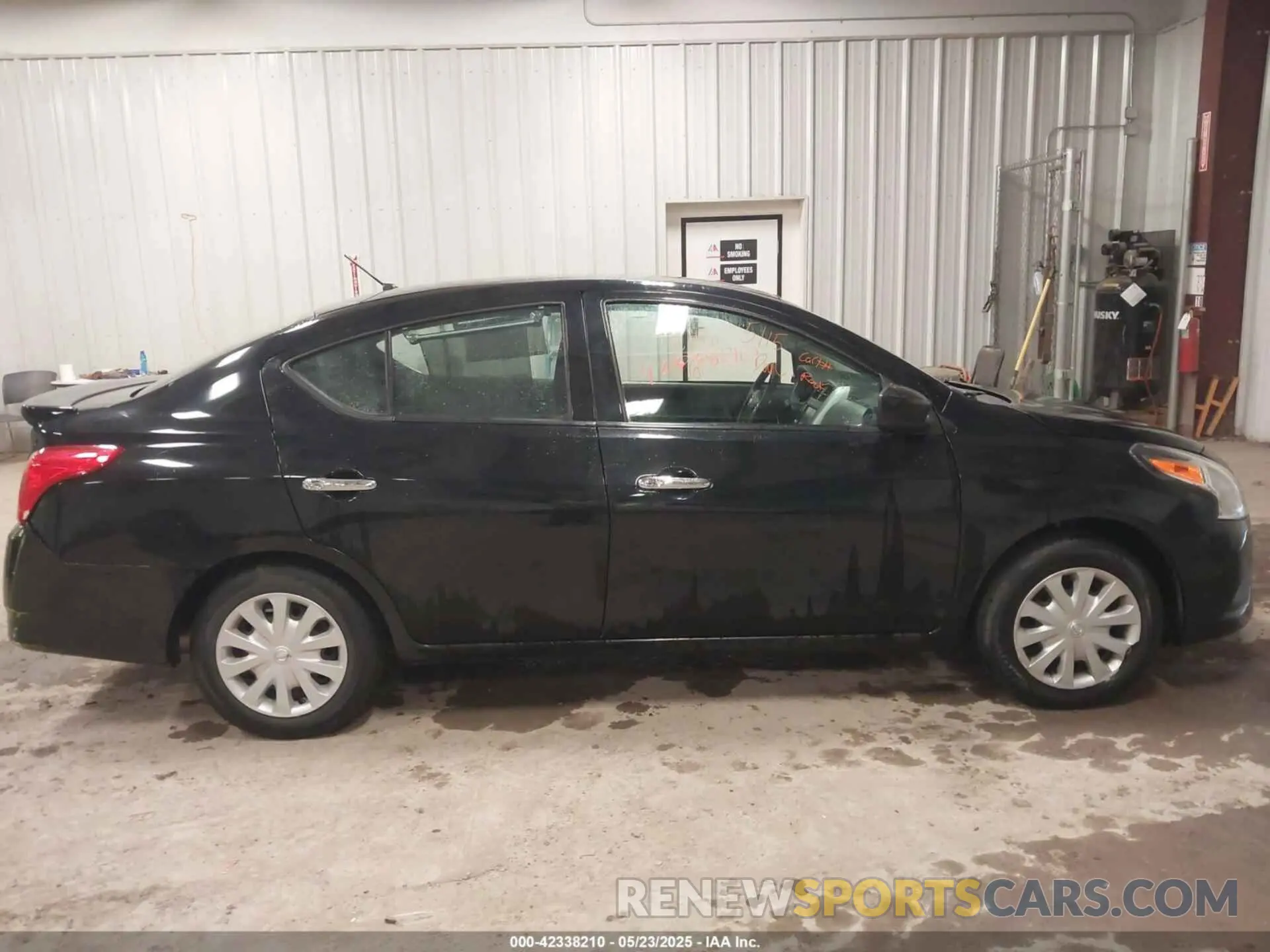 13 Photograph of a damaged car 3N1CN7AP2KL879111 NISSAN VERSA 2019