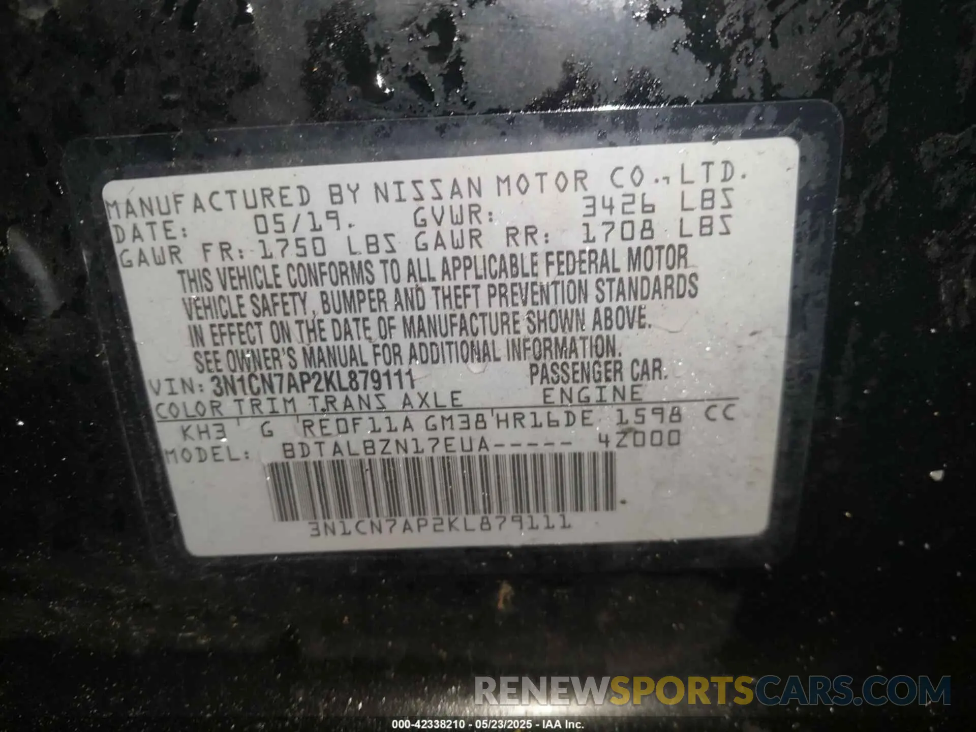 9 Photograph of a damaged car 3N1CN7AP2KL879111 NISSAN VERSA 2019