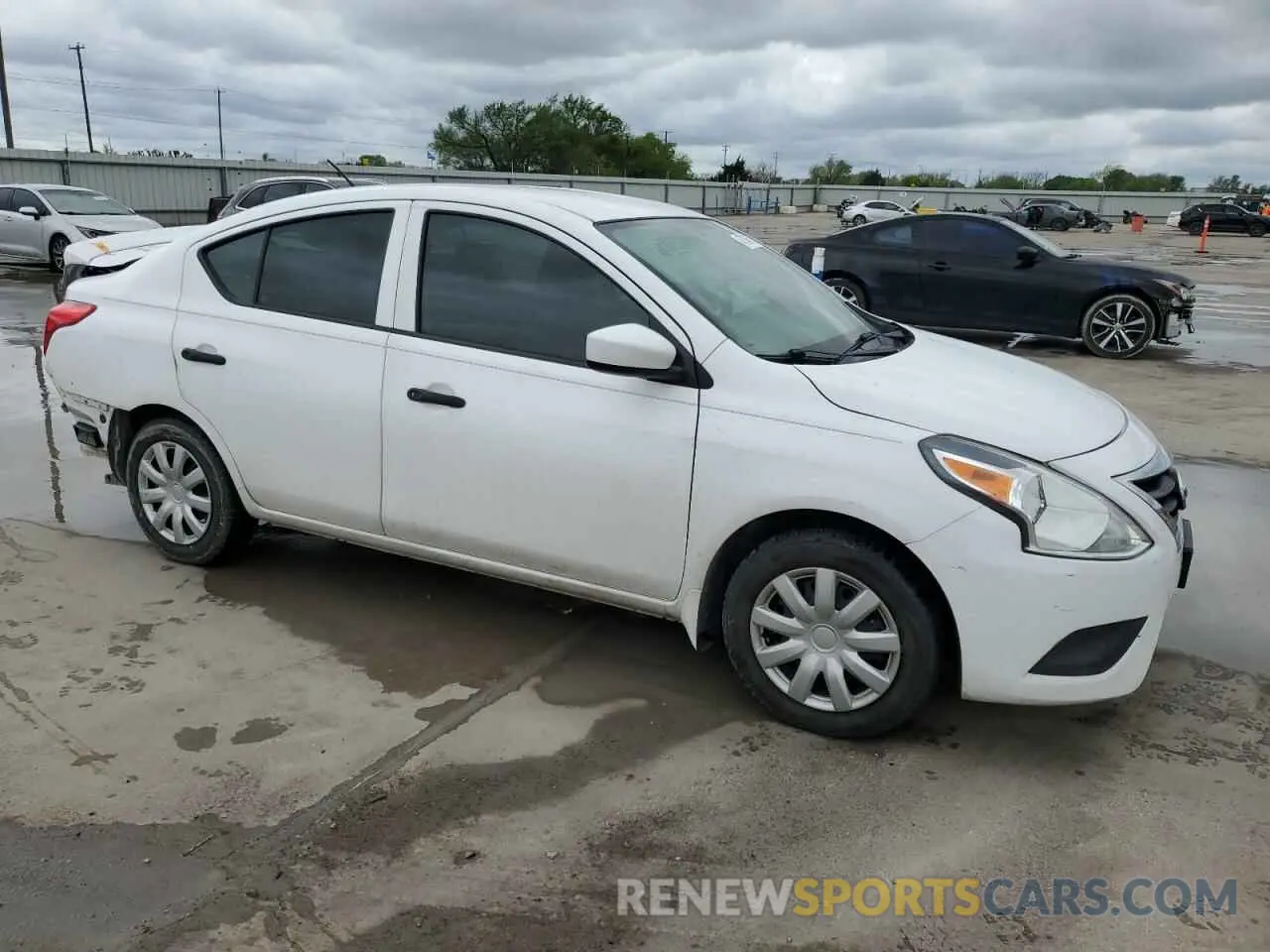 4 Photograph of a damaged car 3N1CN7AP3KL812260 NISSAN VERSA 2019