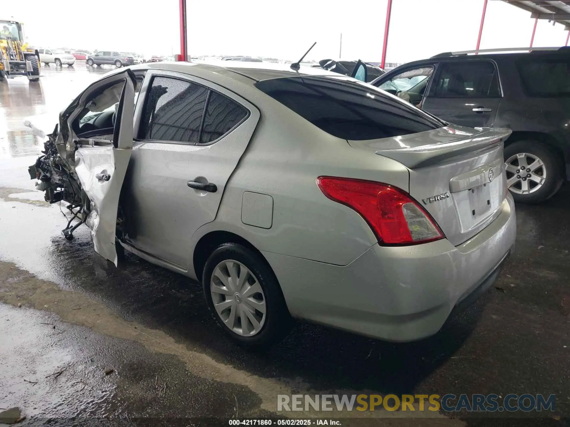 3 Photograph of a damaged car 3N1CN7AP3KL812324 NISSAN VERSA 2019